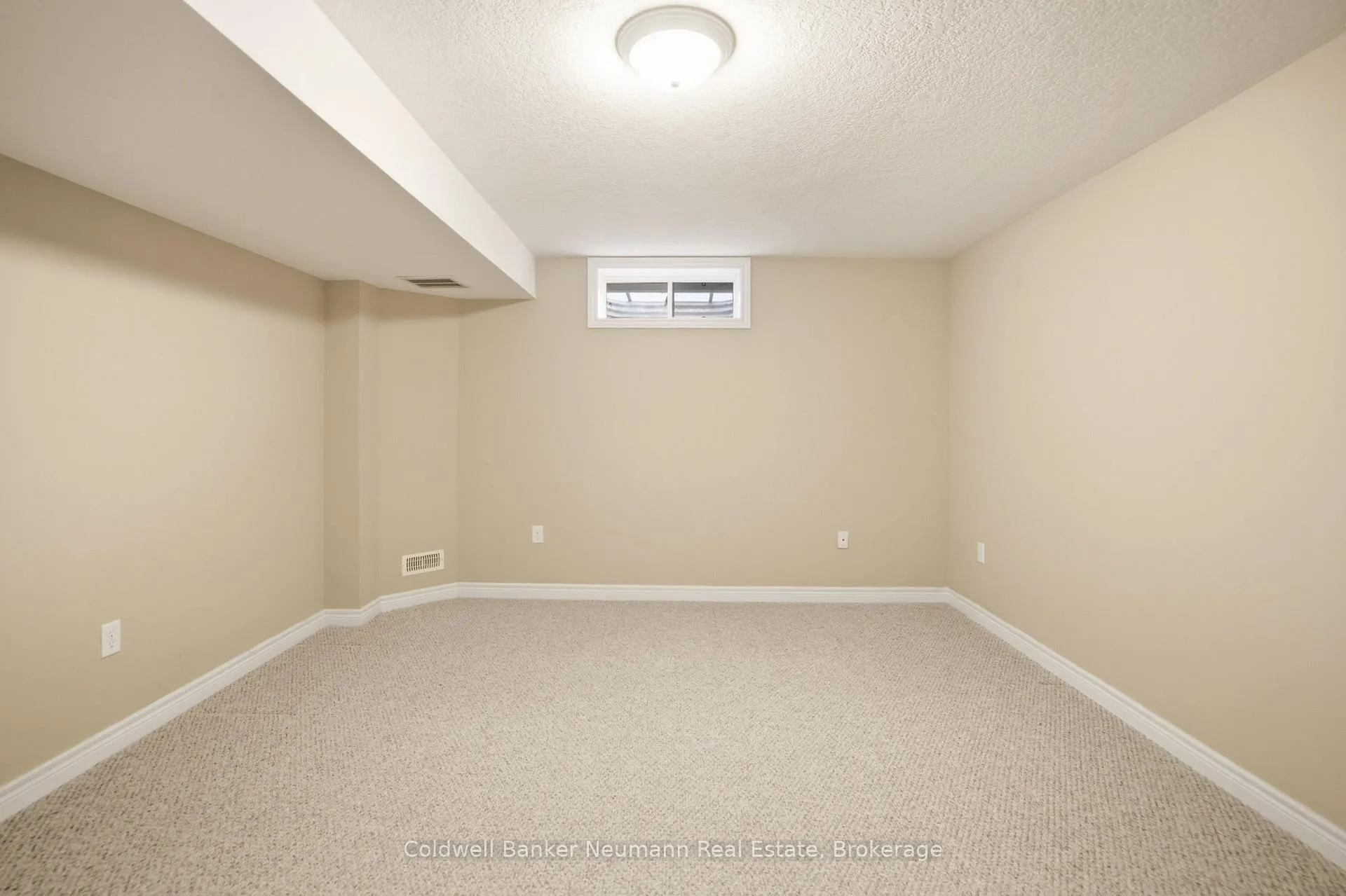Photo 27 of Unit 21, 50 Bryan Court, Kitchener — HOMEH