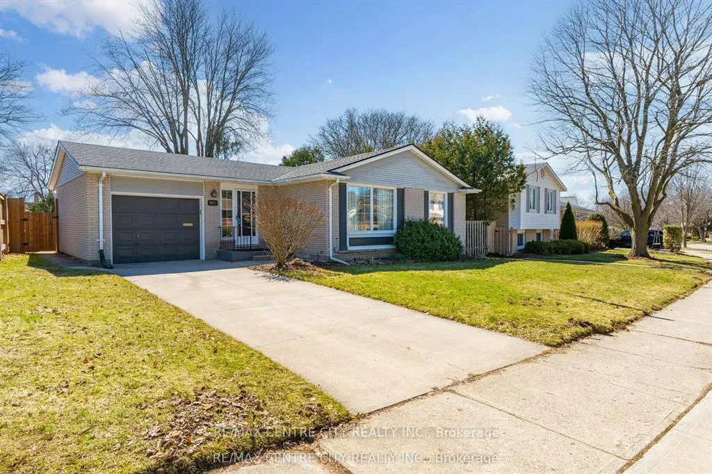Photo 2 of 1102 Prince Philip Drive, London, North M — HOMEH