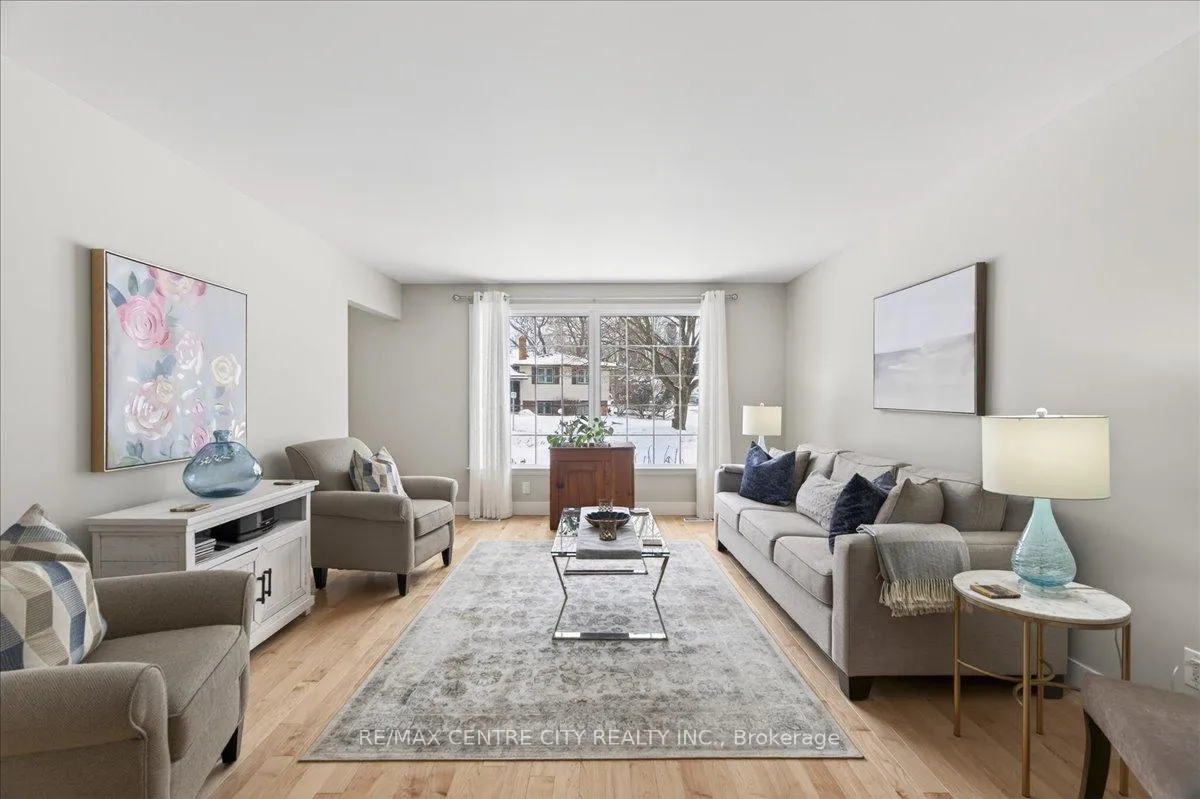 Photo 42 of 1102 Prince Philip Drive, London, North M — HOMEH