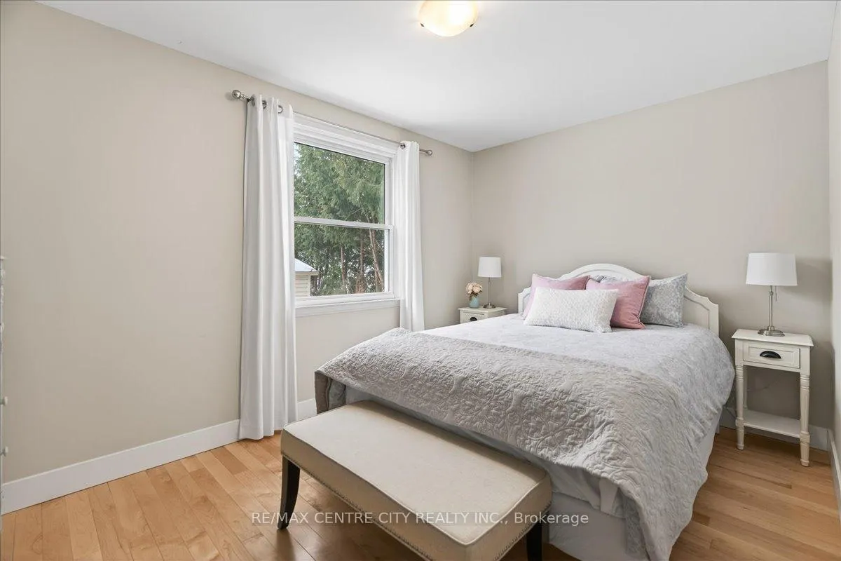 Photo 16 of 1102 Prince Philip Drive, London, North M — HOMEH
