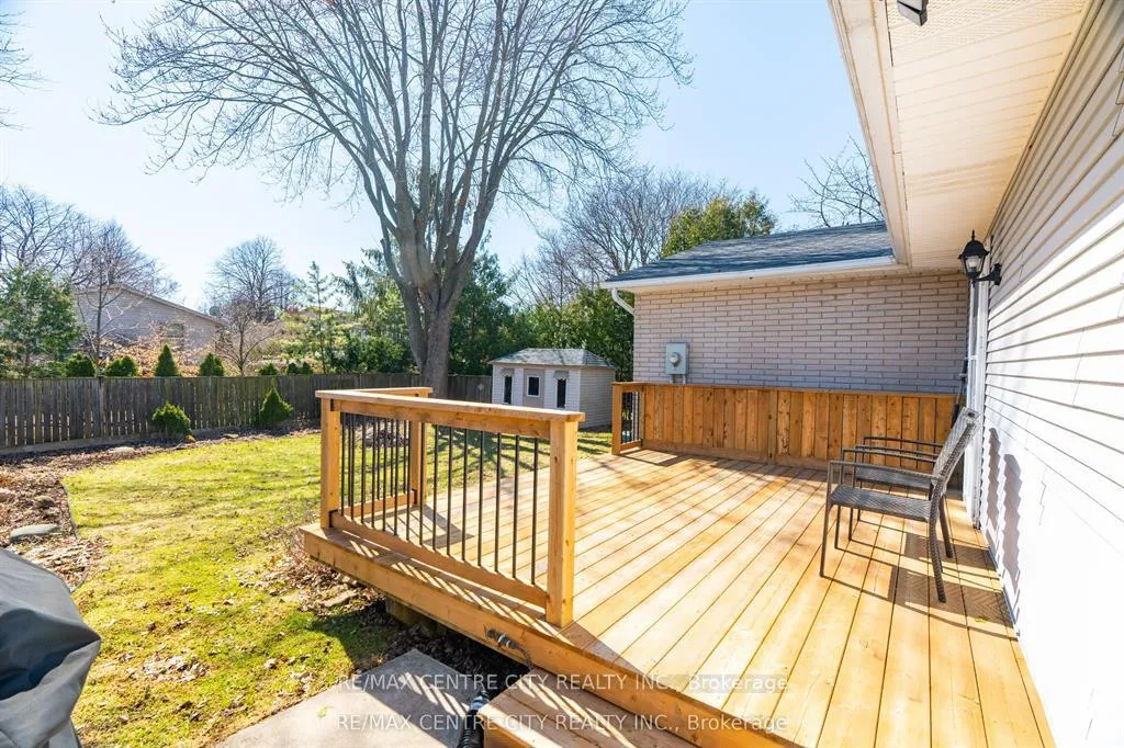 Photo 38 of 1102 Prince Philip Drive, London, North M — HOMEH