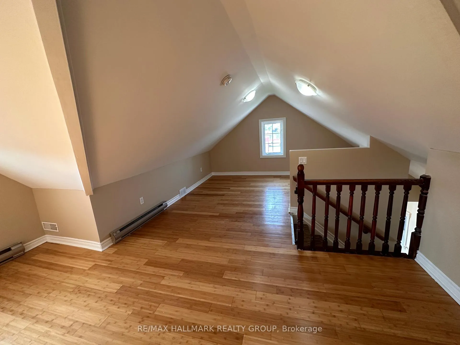 Photo 14 of Unit 3, 1308 Shillington Avenue, Ottawa, Carlington — HOMEH