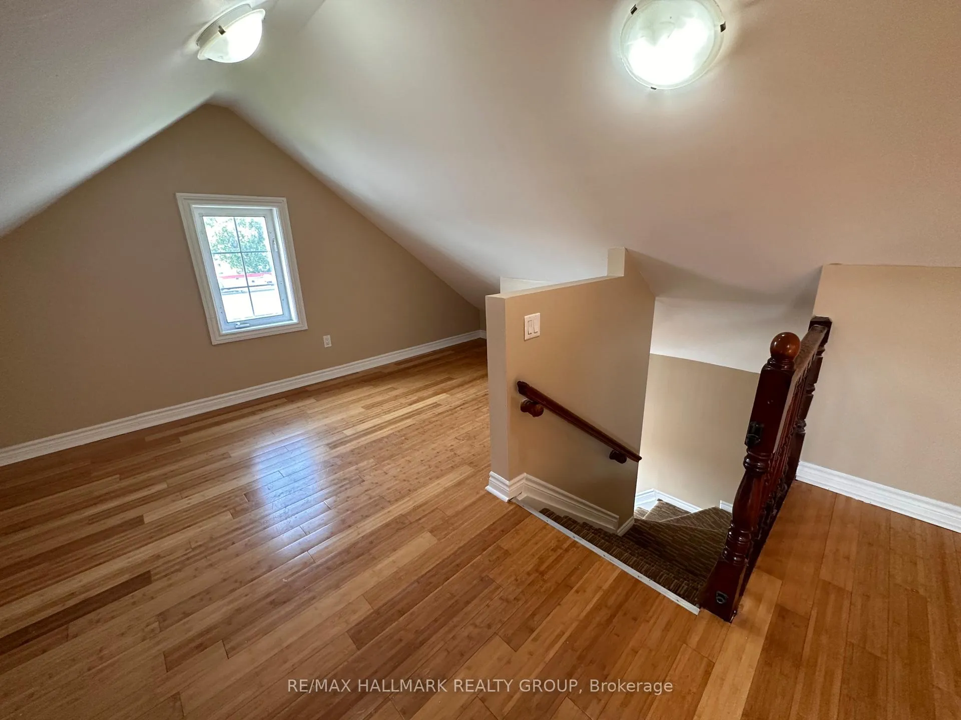 Photo 15 of Unit 3, 1308 Shillington Avenue, Ottawa, Carlington — HOMEH