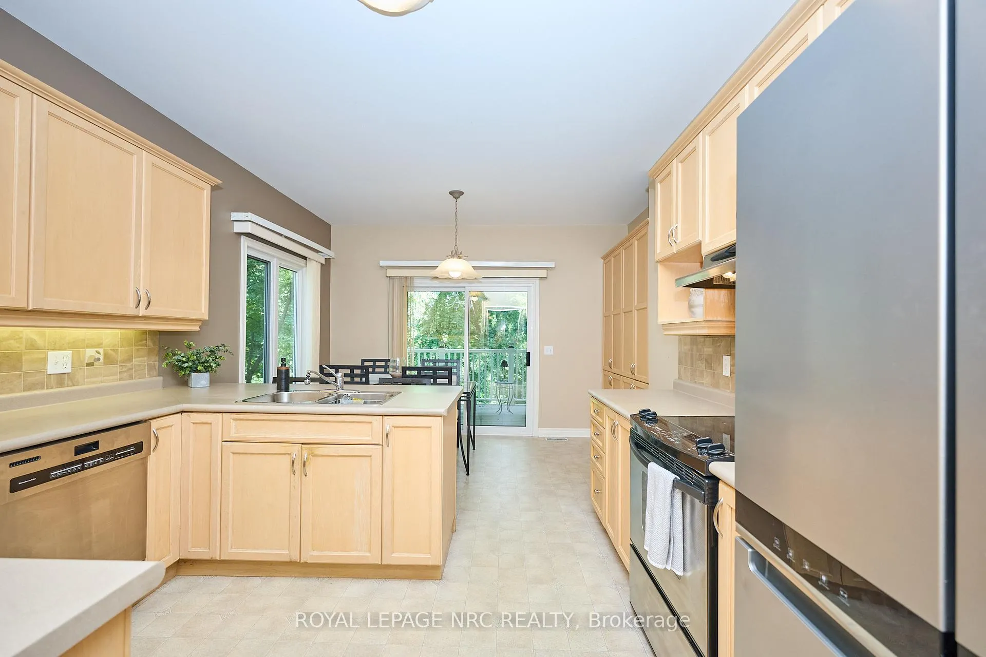 Photo 10 of 3393 Stanton Court, Lincoln, Lincoln-Jordan/Vineland — HOMEH