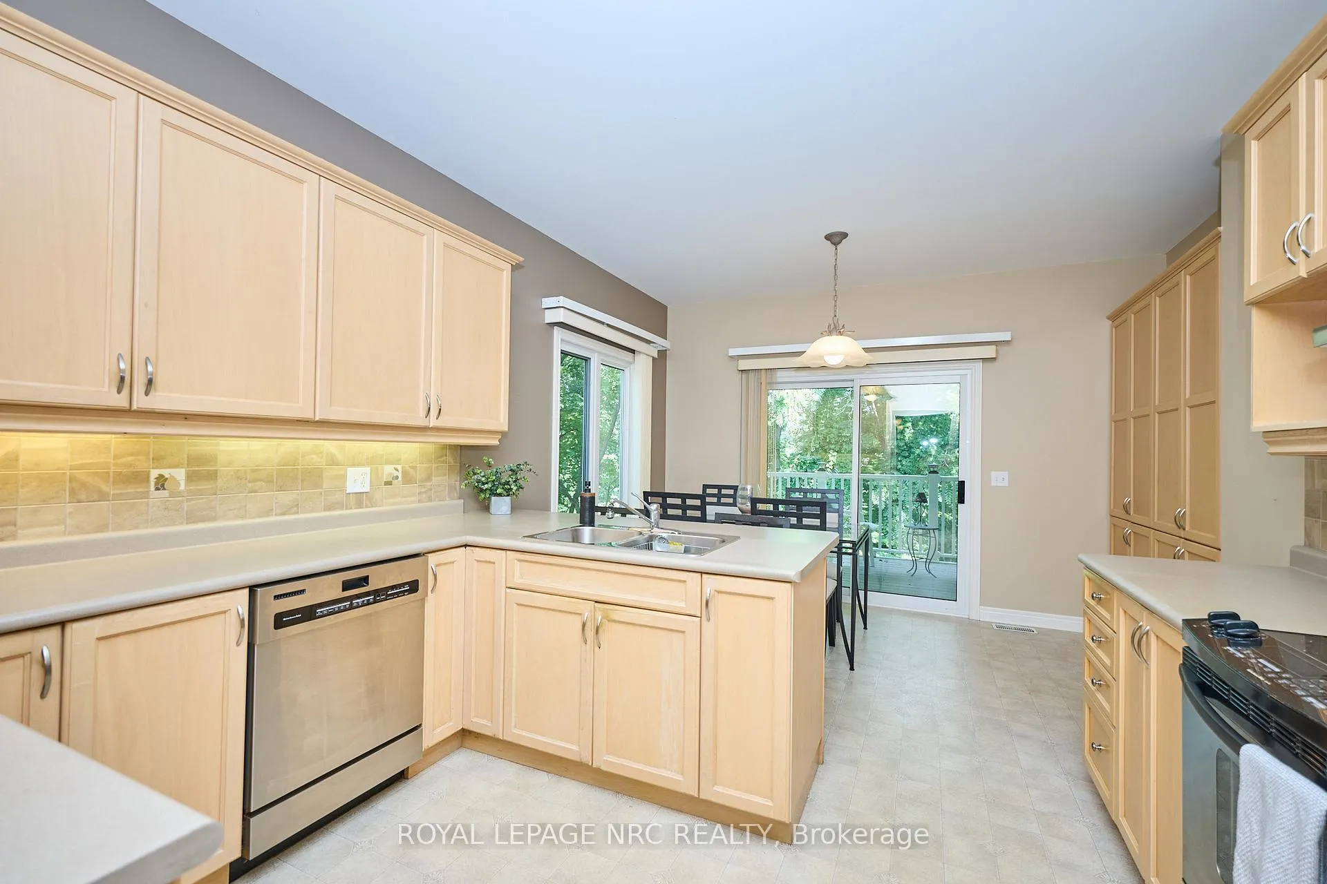 Photo 12 of 3393 Stanton Court, Lincoln, Lincoln-Jordan/Vineland — HOMEH