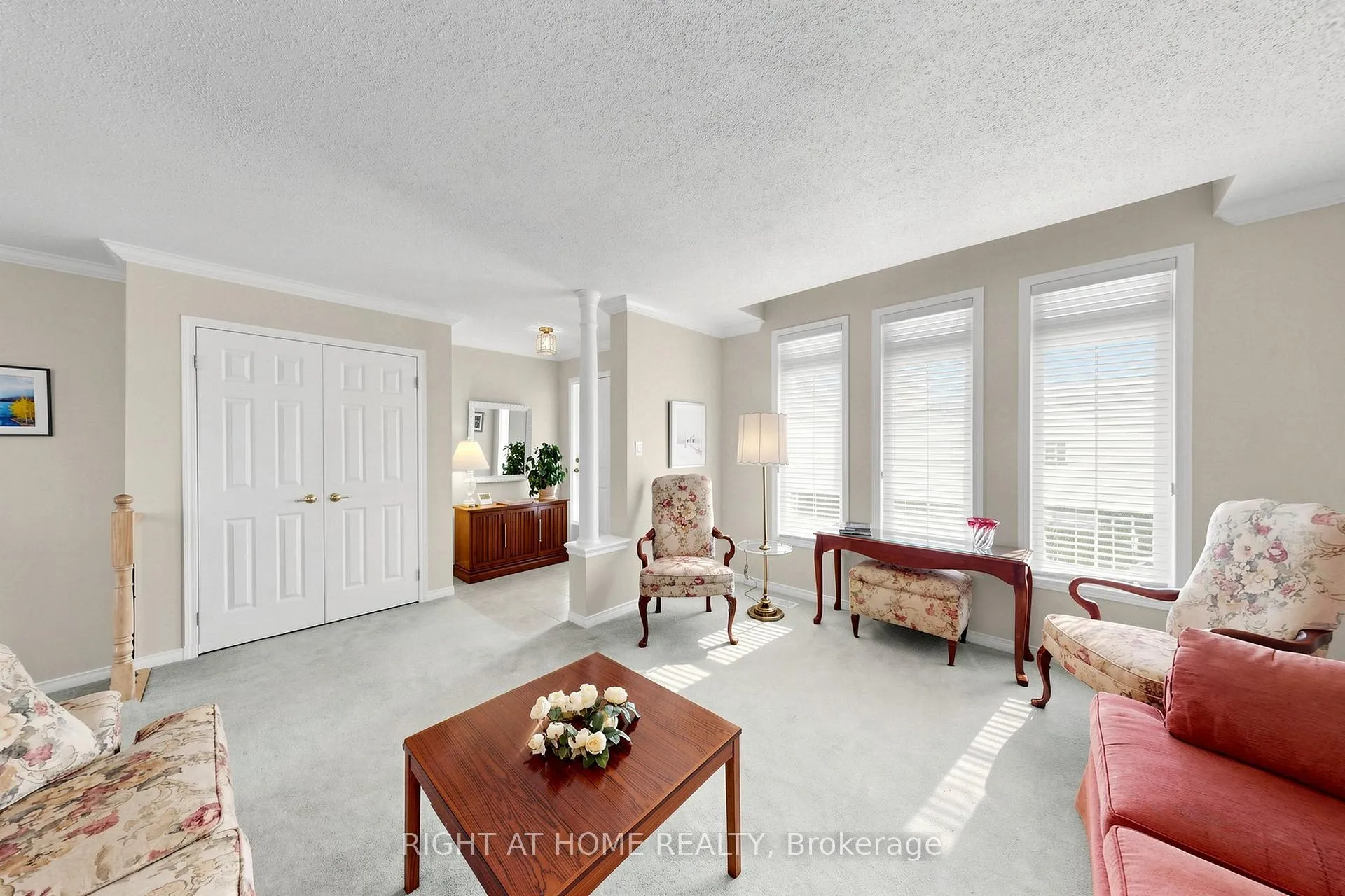 Photo 6 of 1495 Greenvalley Trail, Oshawa, Taunton — HOMEH