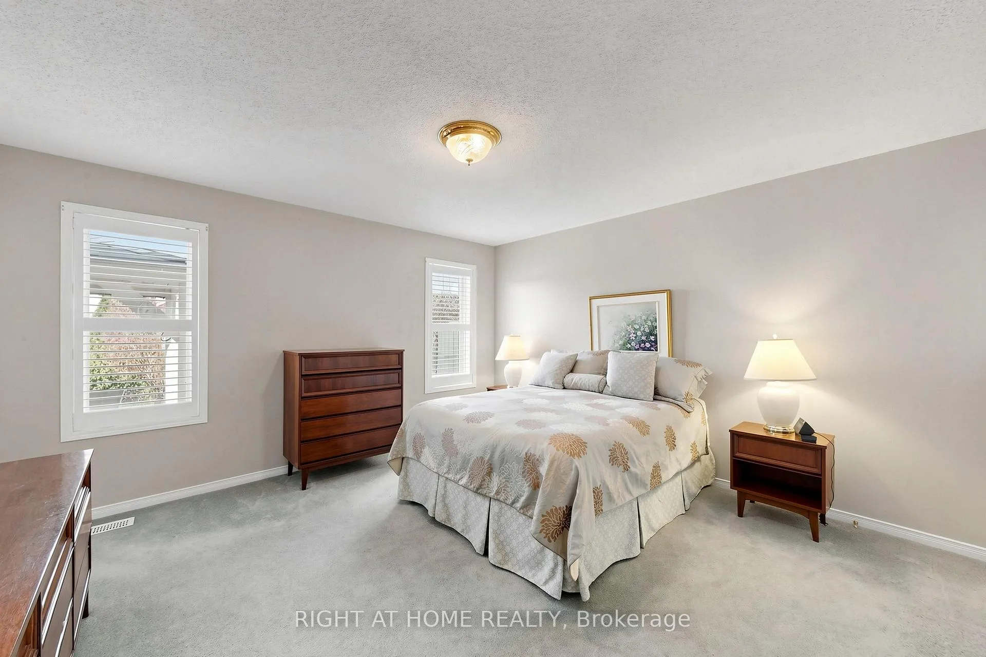 Photo 19 of 1495 Greenvalley Trail, Oshawa, Taunton — HOMEH