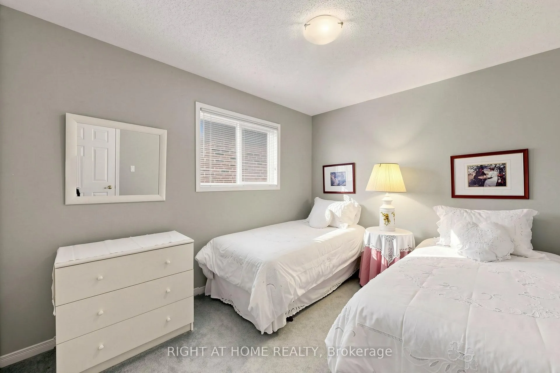 Photo 22 of 1495 Greenvalley Trail, Oshawa, Taunton — HOMEH
