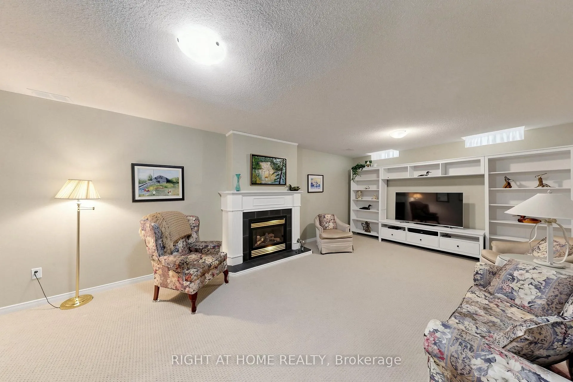 Photo 25 of 1495 Greenvalley Trail, Oshawa, Taunton — HOMEH
