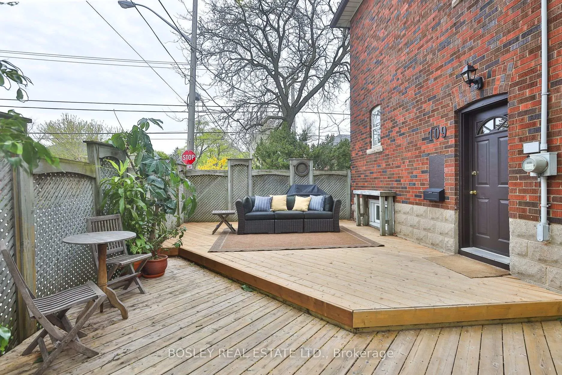 Photo 35 of 109 Southvale Drive, Toronto, Leaside — HOMEH