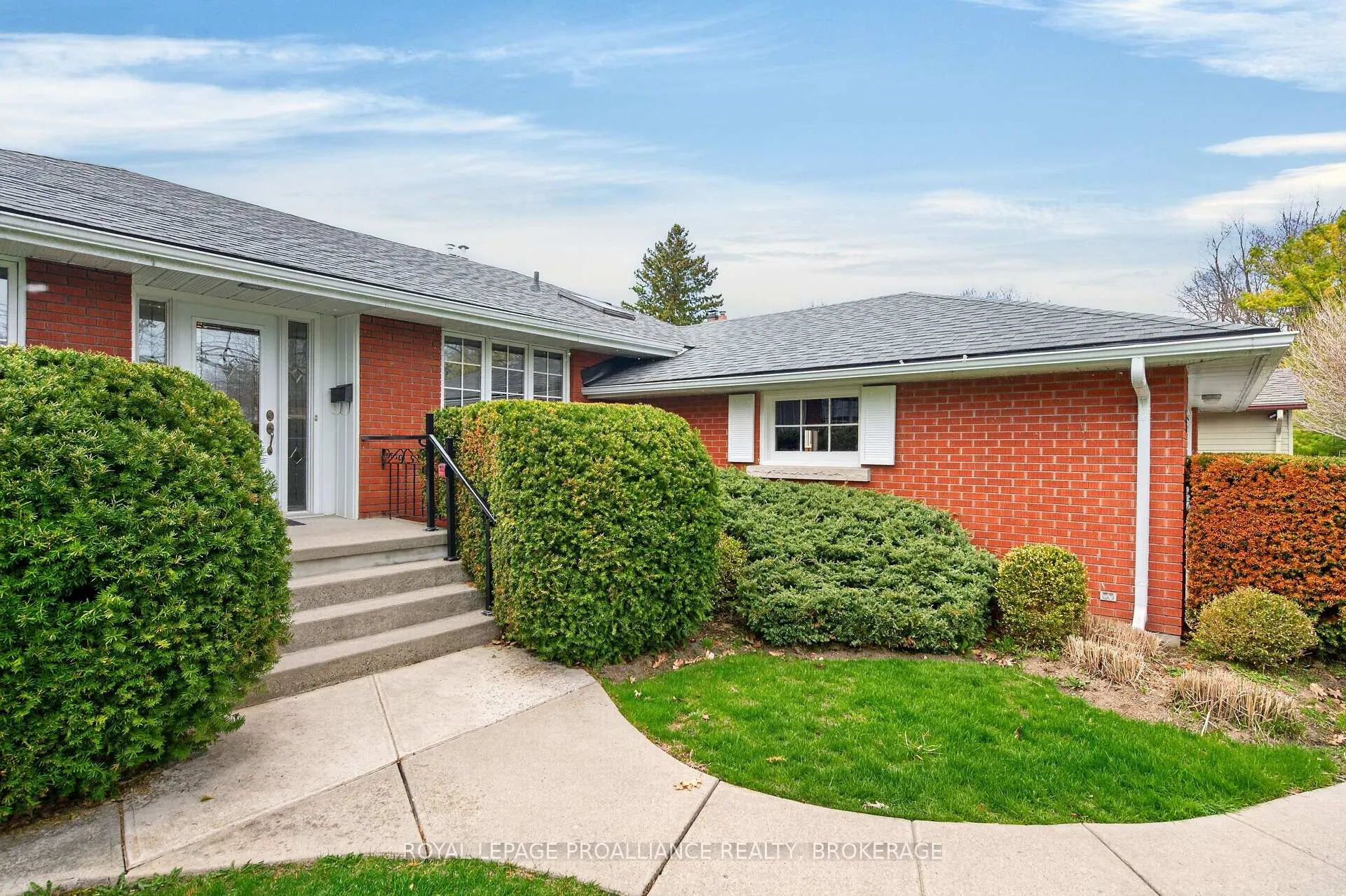Photo 2 of 31 Jorene Drive, Kingston, City Southwest — HOMEH
