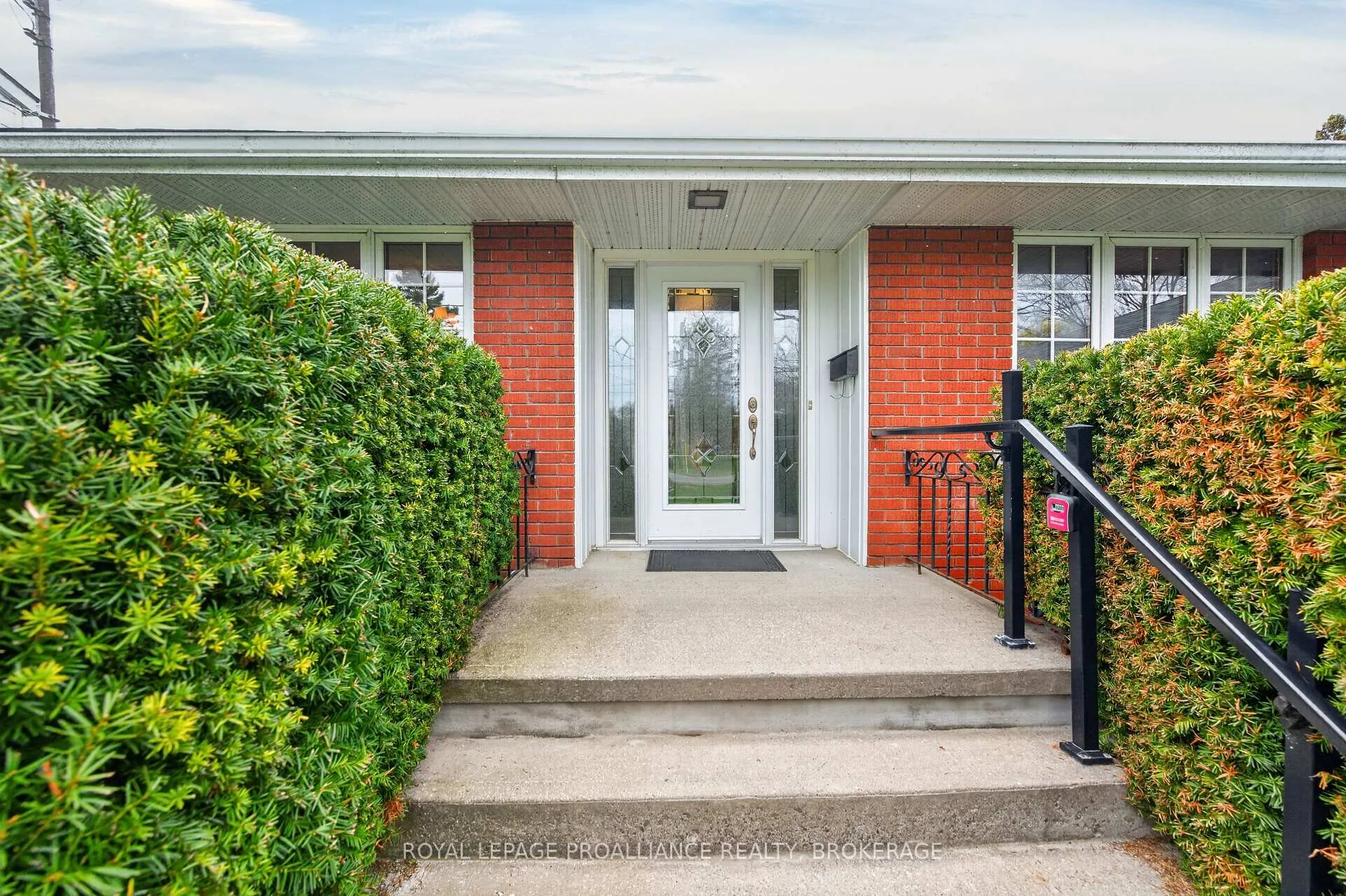 Photo 3 of 31 Jorene Drive, Kingston, City Southwest — HOMEH