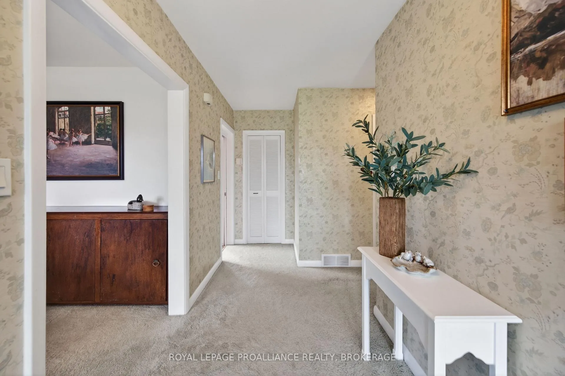 Photo 7 of 31 Jorene Drive, Kingston, City Southwest — HOMEH