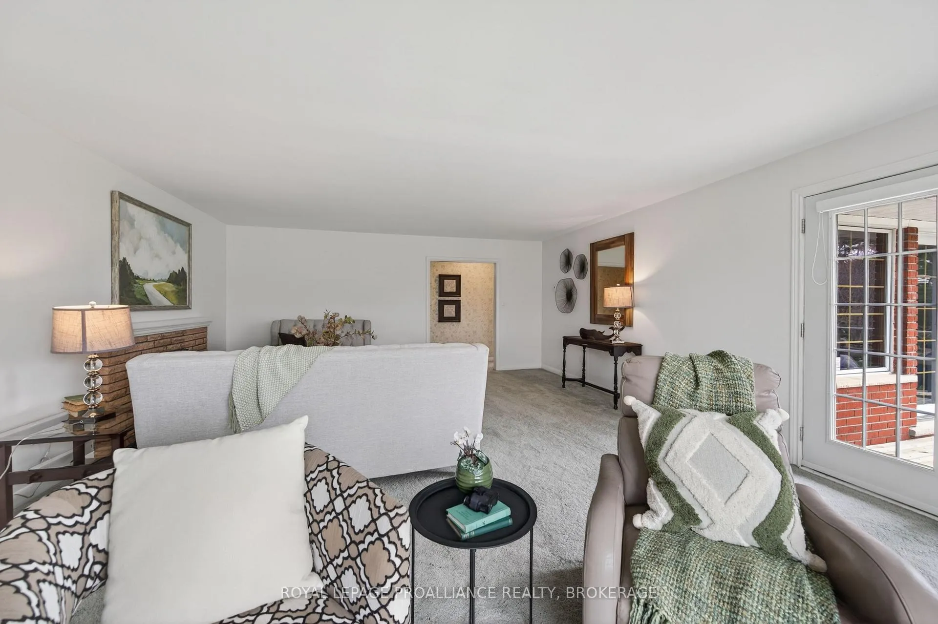 Photo 12 of 31 Jorene Drive, Kingston, City Southwest — HOMEH