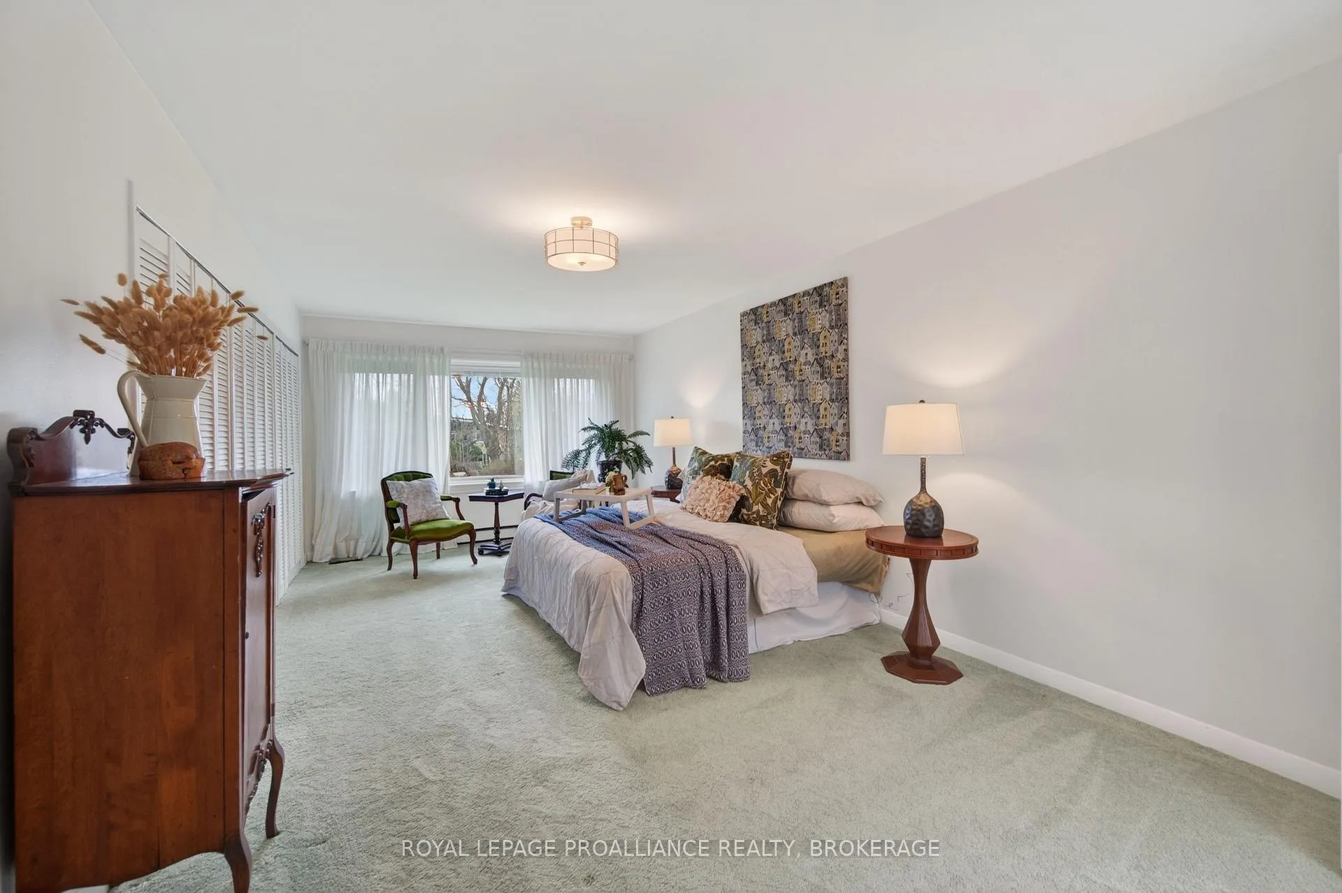 Photo 16 of 31 Jorene Drive, Kingston, City Southwest — HOMEH