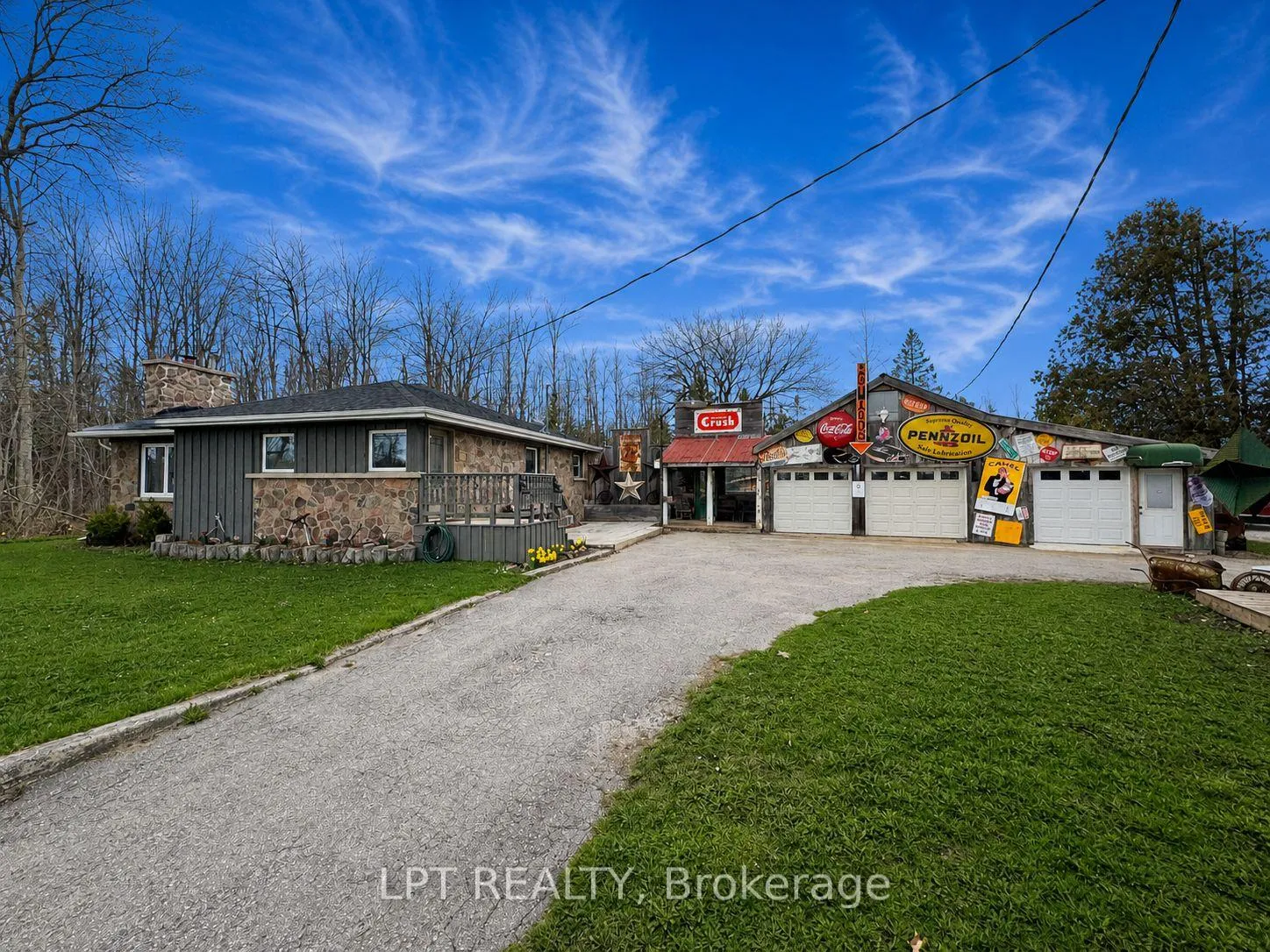 Front of 5514 Highway 11 South, R R 1 S