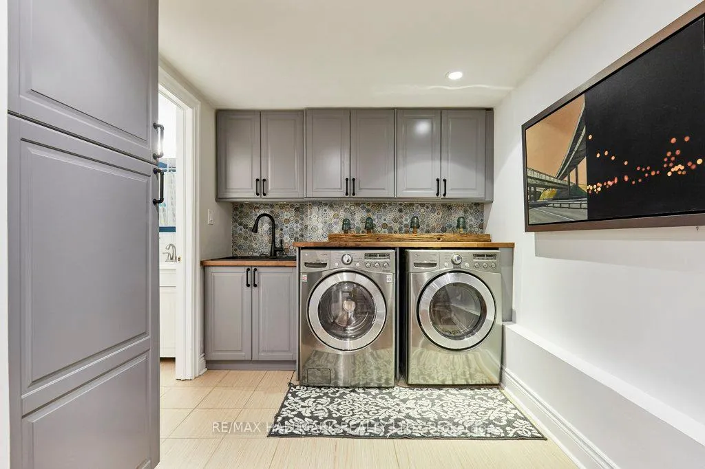 Photo 23 of 255 Ashdale Avenue, Toronto, Greenwood-Coxwell — HOMEH