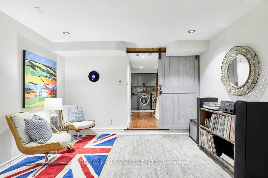 Photo 25 of 255 Ashdale Avenue, Toronto, Greenwood-Coxwell — HOMEH