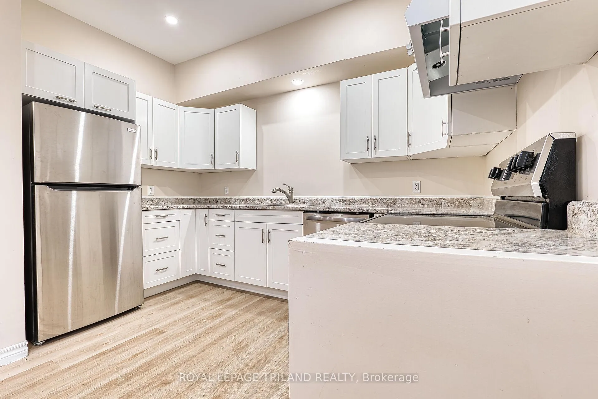 Photo 2 of Unit 103, 80 Albert Street, Central Huron, Clinton — HOMEH
