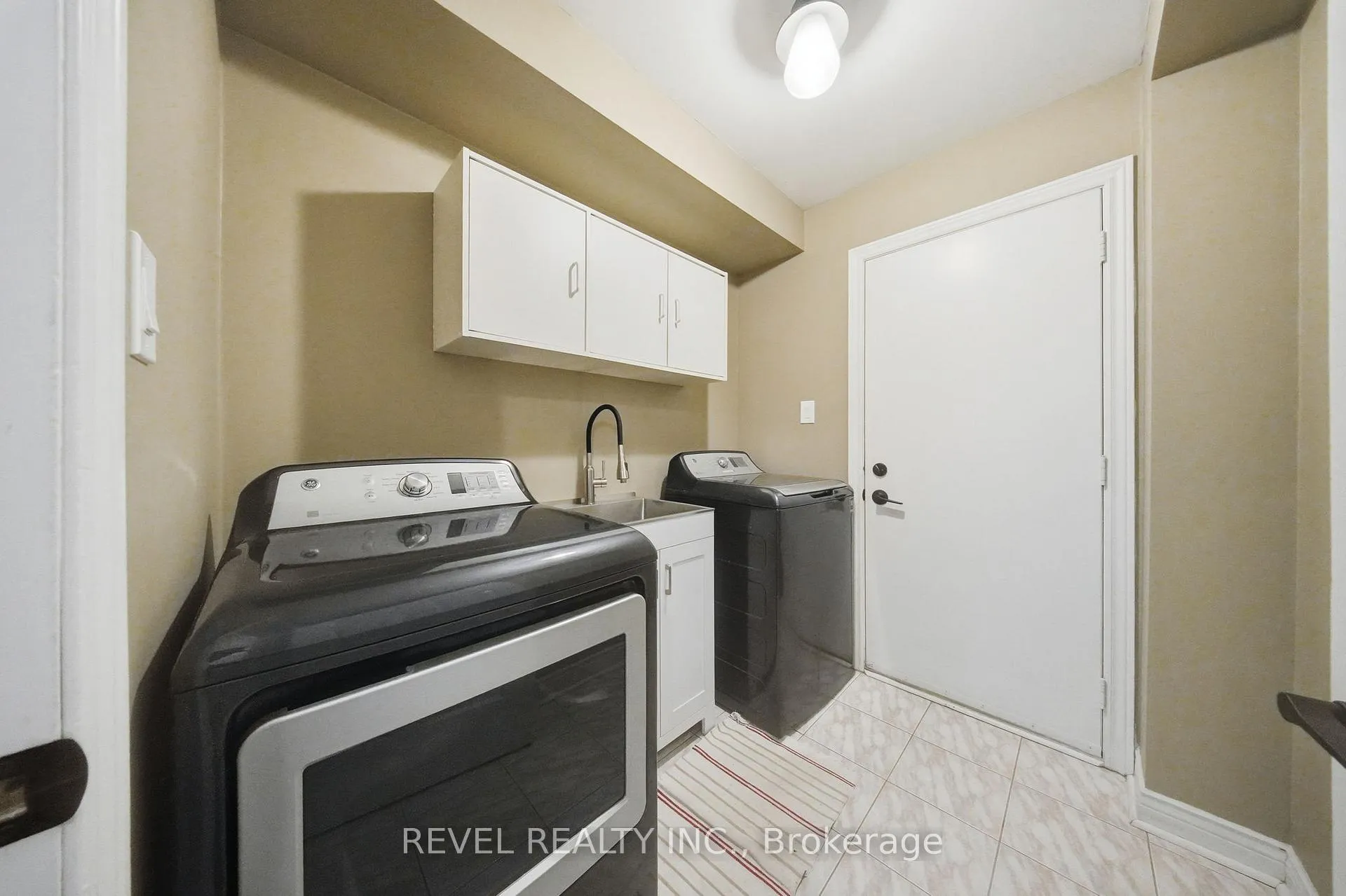 Photo 23 of 68 Parnell Crescent, Whitby, Pringle Creek — HOMEH