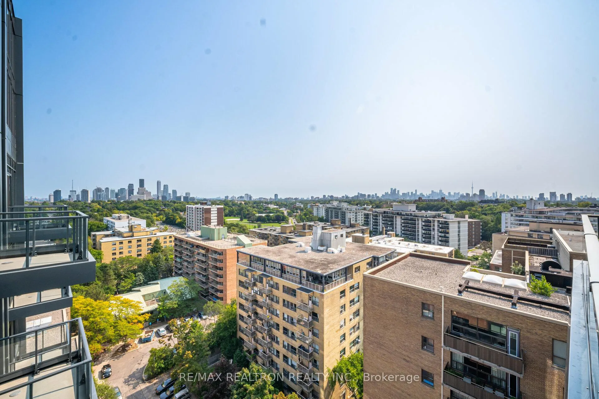 Photo 2 of Unit 1201, 2525 Bathurst Street, Toronto, Forest Hill North — HOMEH