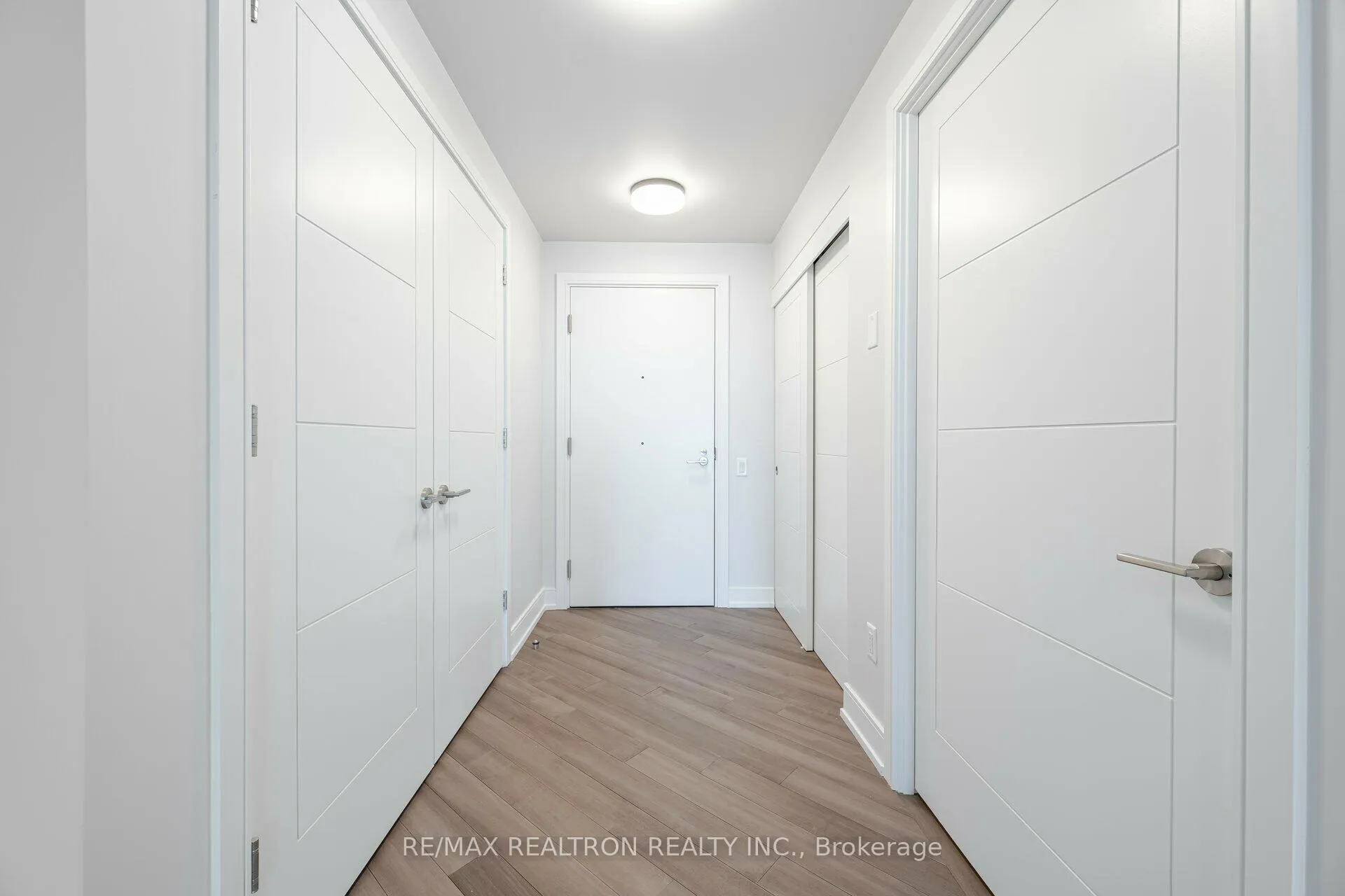 Photo 3 of Unit 1201, 2525 Bathurst Street, Toronto, Forest Hill North — HOMEH