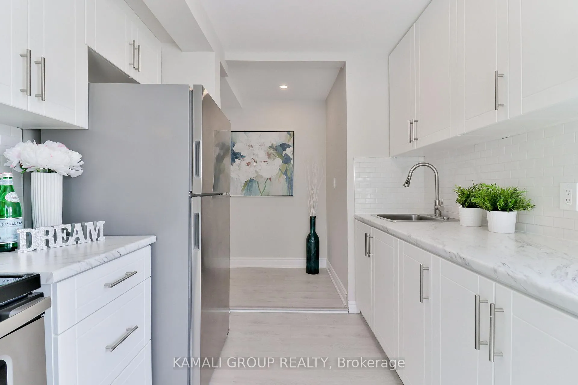 Photo 7 of Unit Unit 2, 93 McMillan Drive, Oshawa, O'Neill — HOMEH