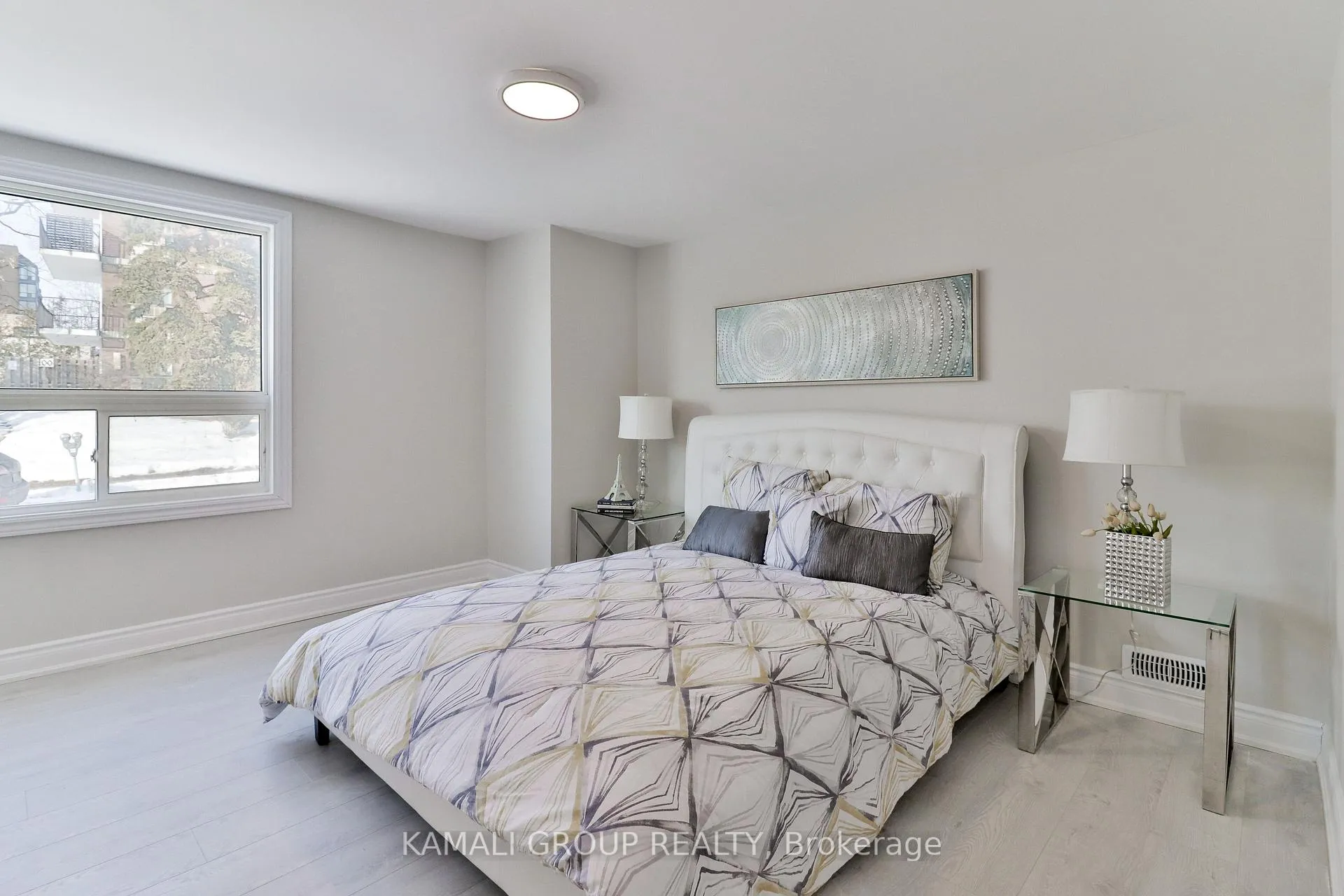 Photo 8 of Unit Unit 2, 93 McMillan Drive, Oshawa, O'Neill — HOMEH