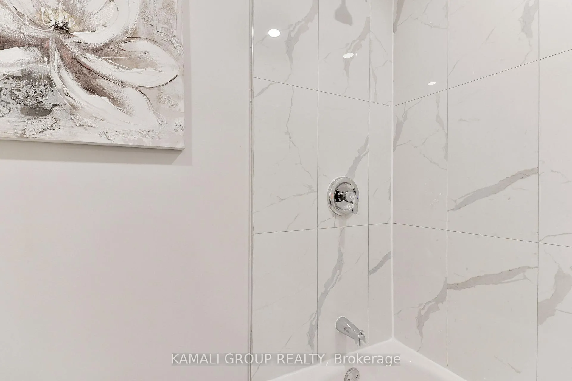 Photo 12 of Unit Unit 2, 93 McMillan Drive, Oshawa, O'Neill — HOMEH