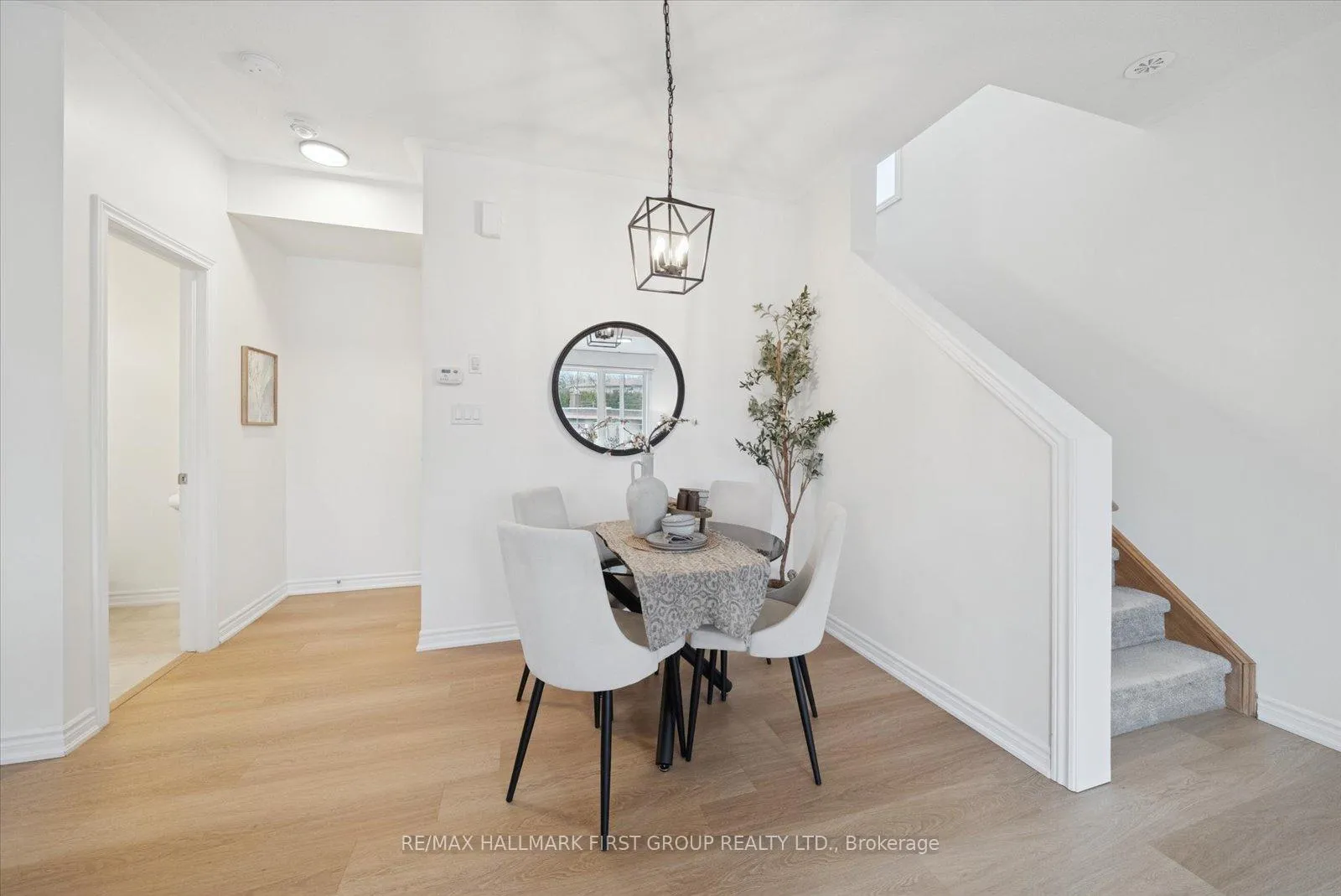 Photo 8 of Unit 6, 485 Beresford Path, Oshawa, Central — HOMEH
