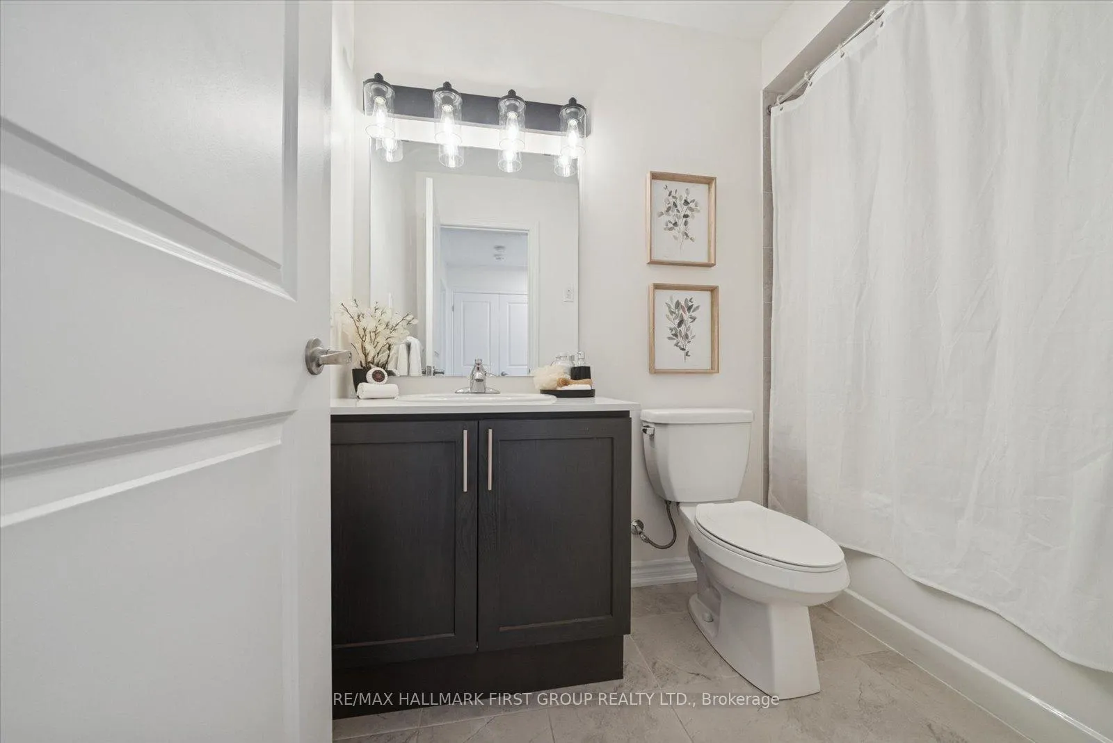 Photo 12 of Unit 6, 485 Beresford Path, Oshawa, Central — HOMEH