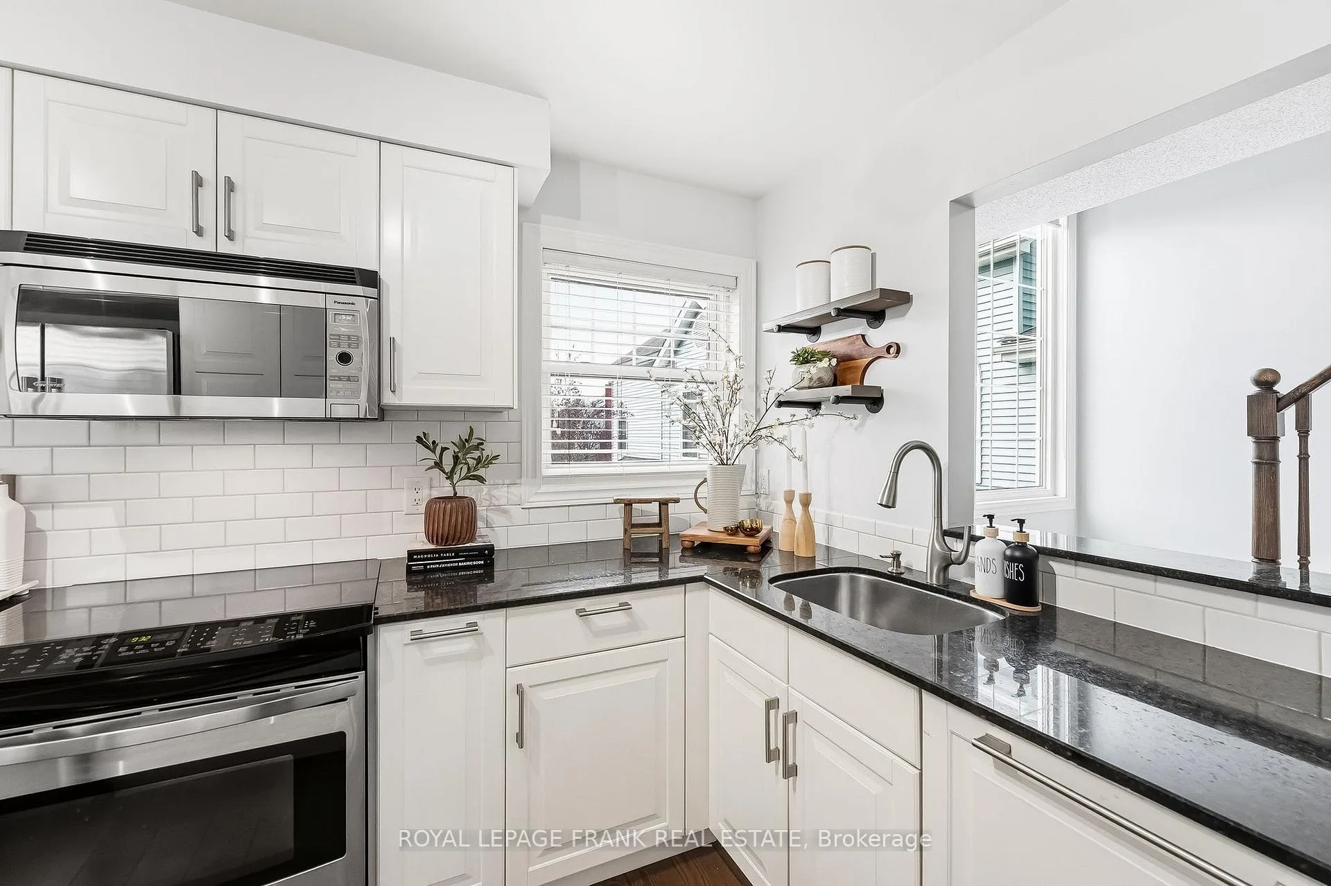 Photo 19 of Unit D8, 1663 Nash Road, Clarington, Courtice — HOMEH