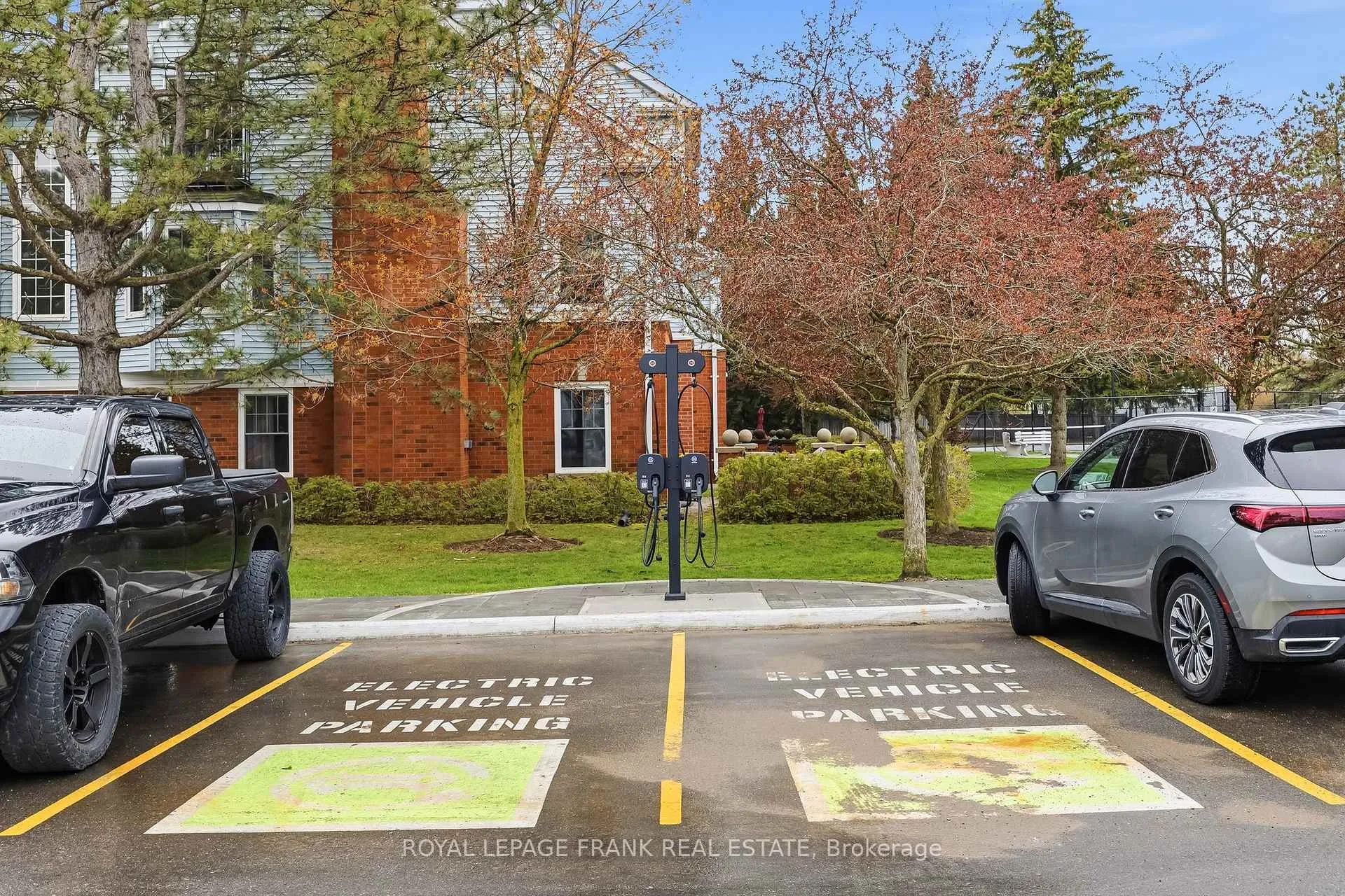 Photo 44 of Unit D8, 1663 Nash Road, Clarington, Courtice — HOMEH