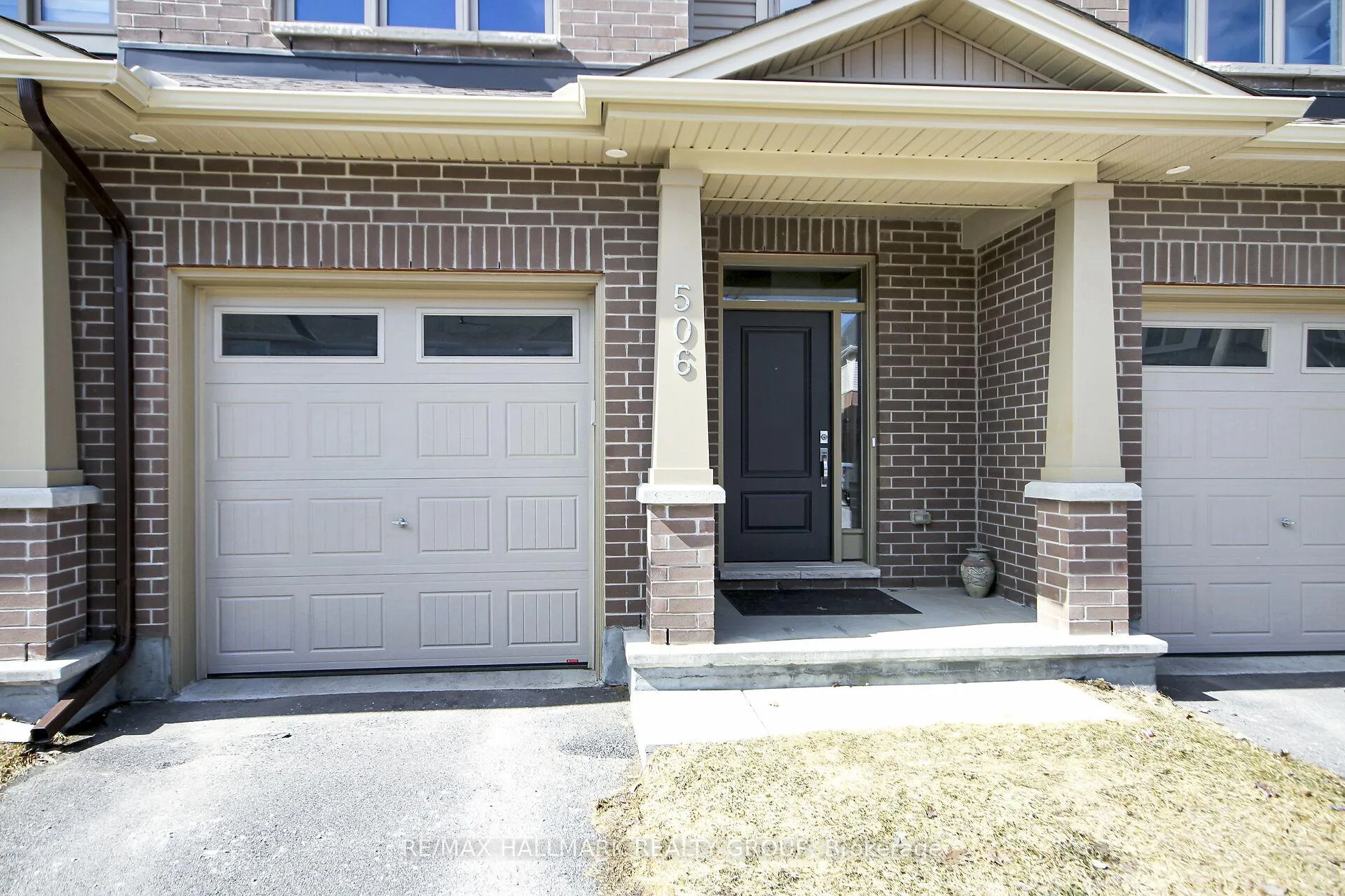 Photo 3 of 506 Muscari Street, Ottawa, Blossom Park/Kemp Park/Findlay Creek — HOMEH