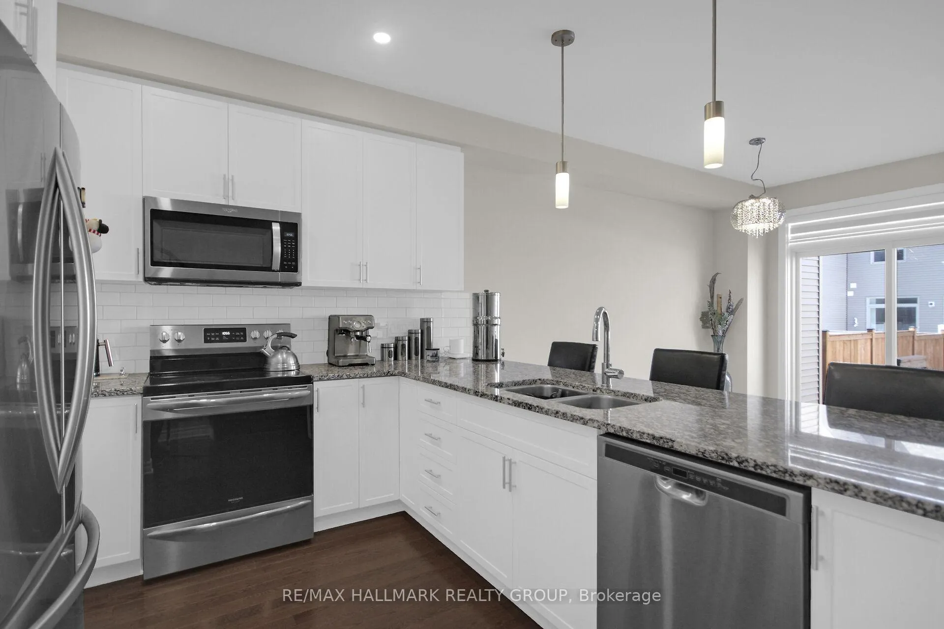 Photo 8 of 506 Muscari Street, Ottawa, Blossom Park/Kemp Park/Findlay Creek — HOMEH