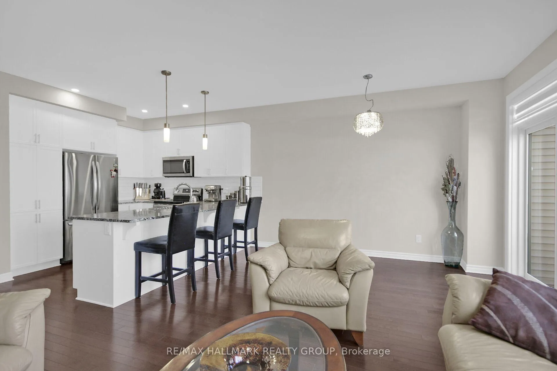 Photo 10 of 506 Muscari Street, Ottawa, Blossom Park/Kemp Park/Findlay Creek — HOMEH