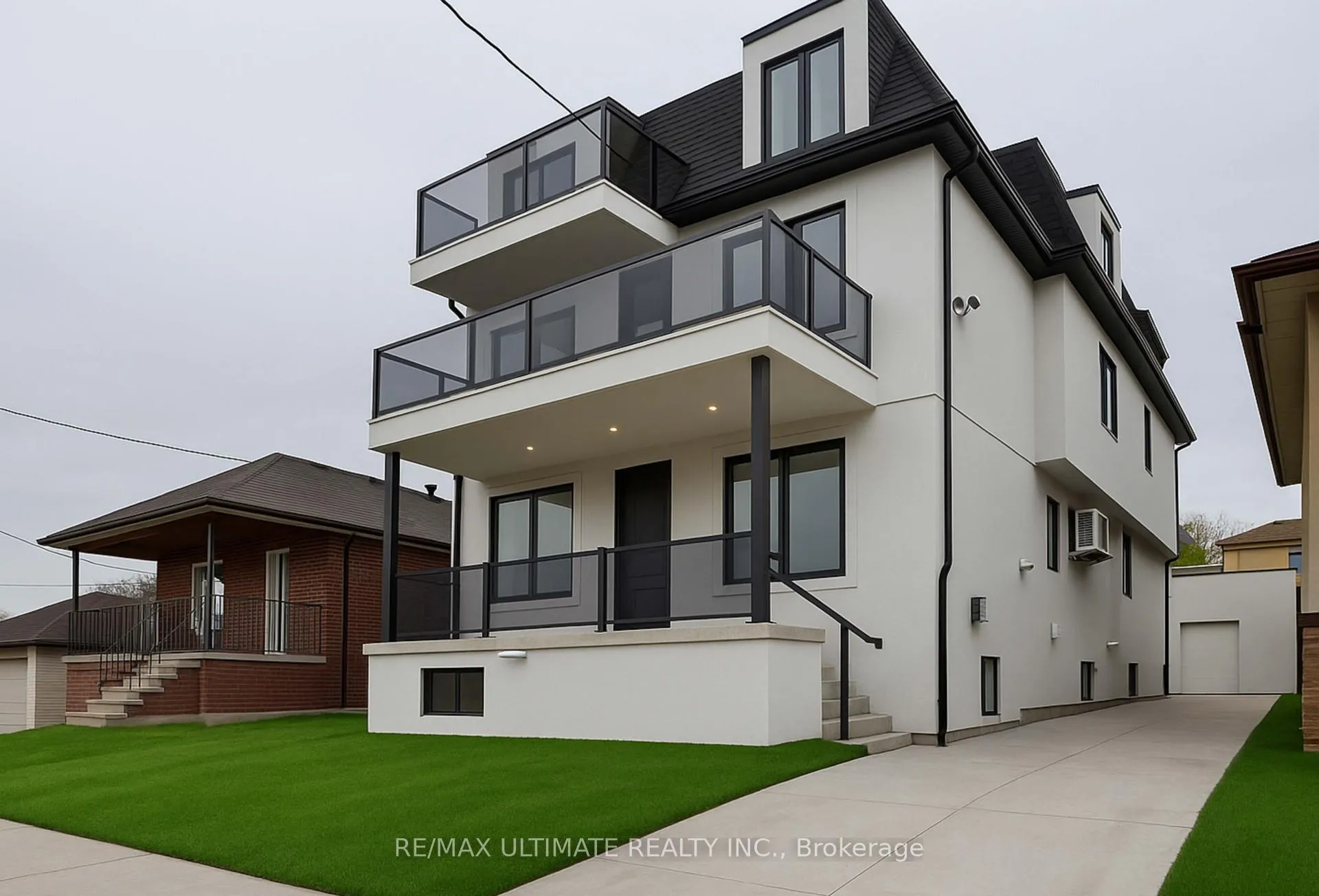 Photo 1 of Unit Main Floor, 6 Chudleigh Road, Toronto, Caledonia-Fairbank — HOMEH