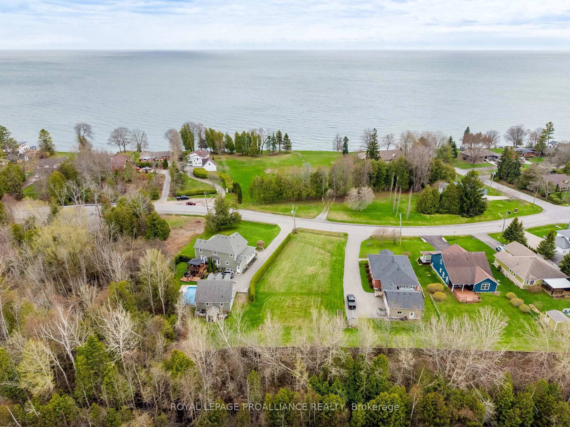 Photo 1 of 756 King Street W, Cobourg — HOMEH