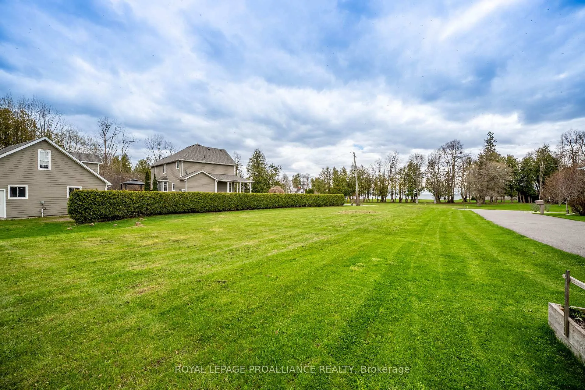 Photo 11 of 756 King Street W, Cobourg — HOMEH