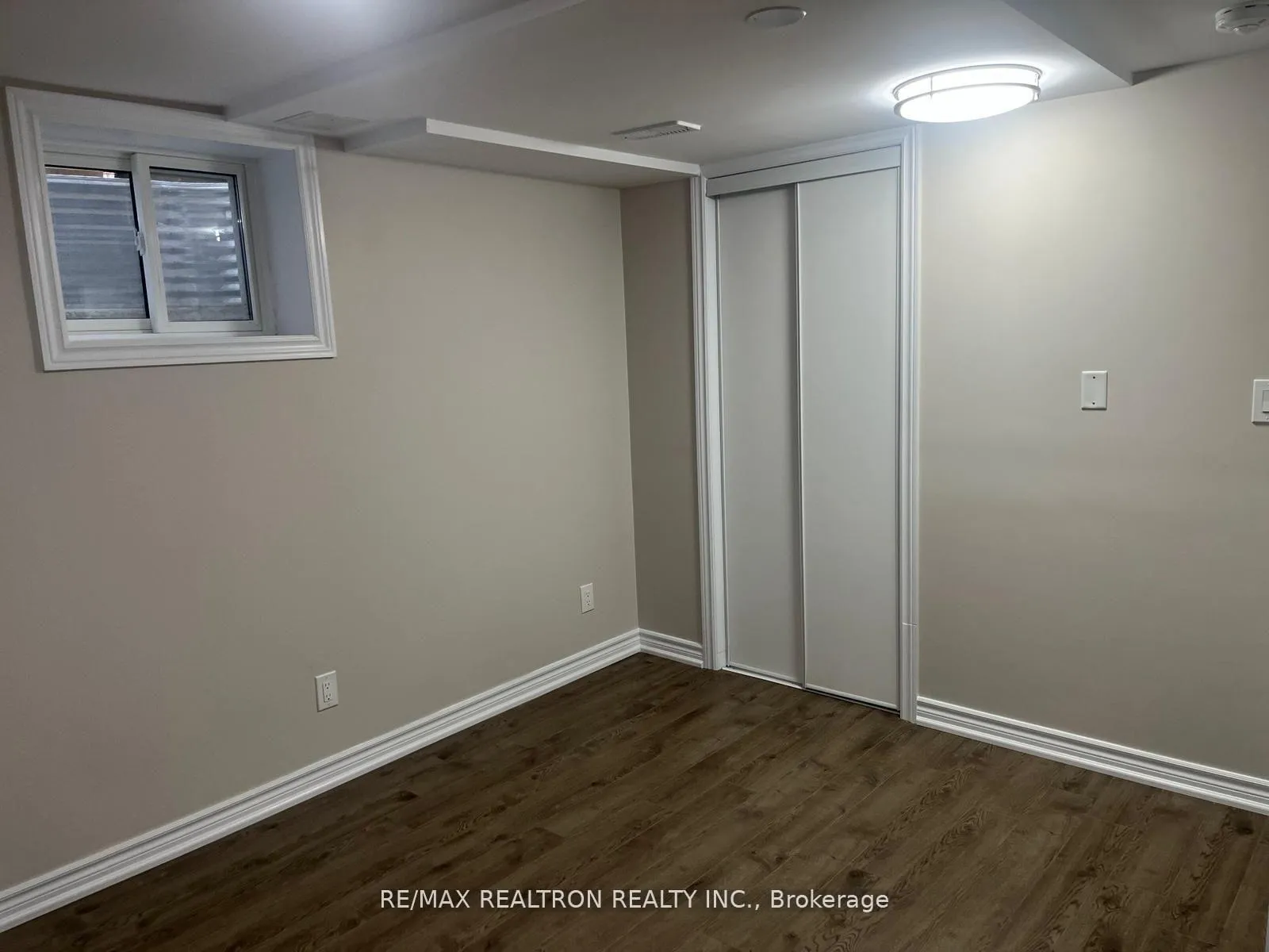 Photo 7 of Unit Bsmnt, 1112 Maple Gate Road, Pickering, Liverpool — HOMEH