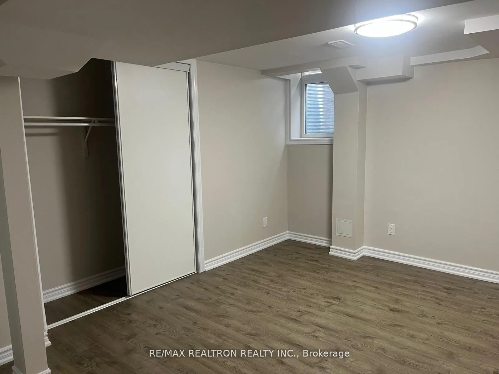 Photo 8 of Unit Bsmnt, 1112 Maple Gate Road, Pickering, Liverpool — HOMEH