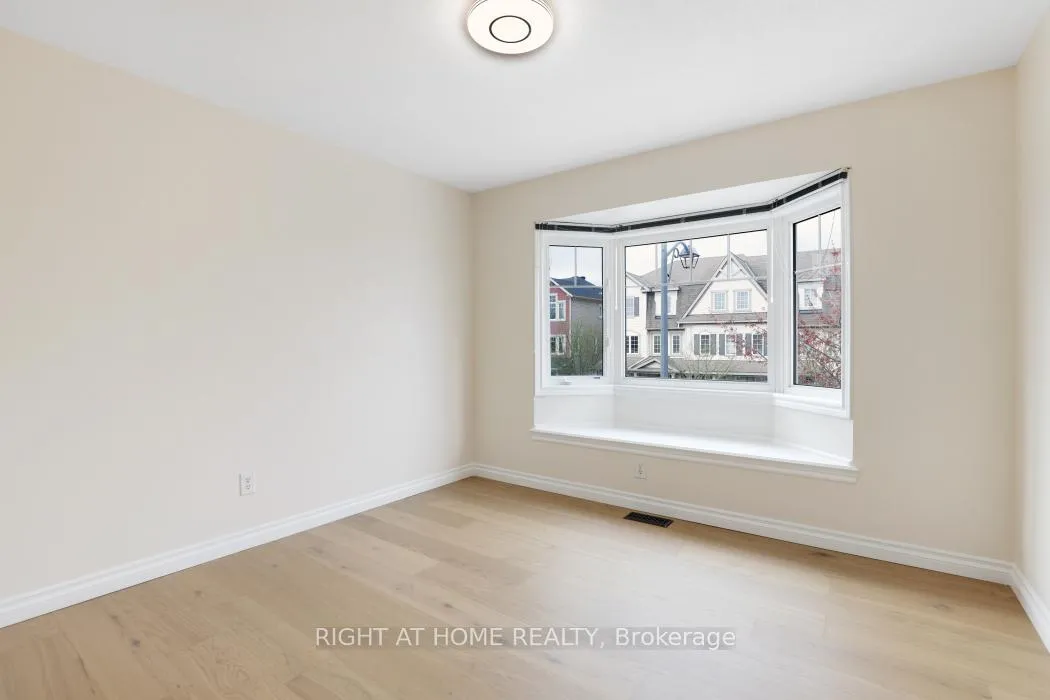 Photo 27 of 2210 River Mist Road, Ottawa, Barrhaven - Half Moon Bay — HOMEH