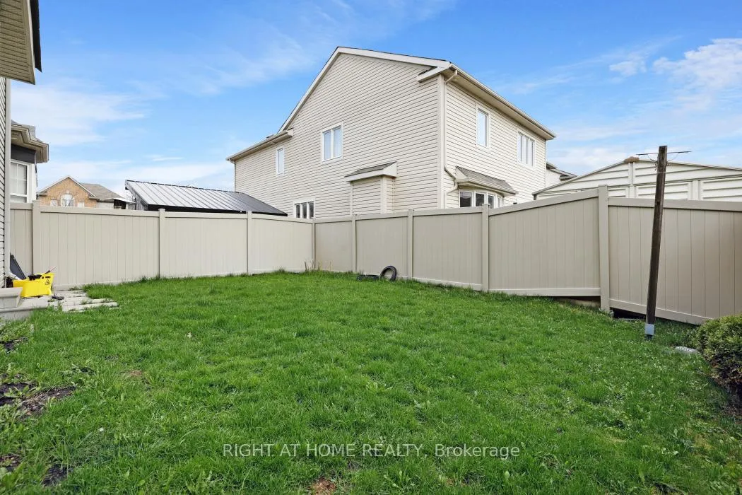 Photo 32 of 2210 River Mist Road, Ottawa, Barrhaven - Half Moon Bay — HOMEH