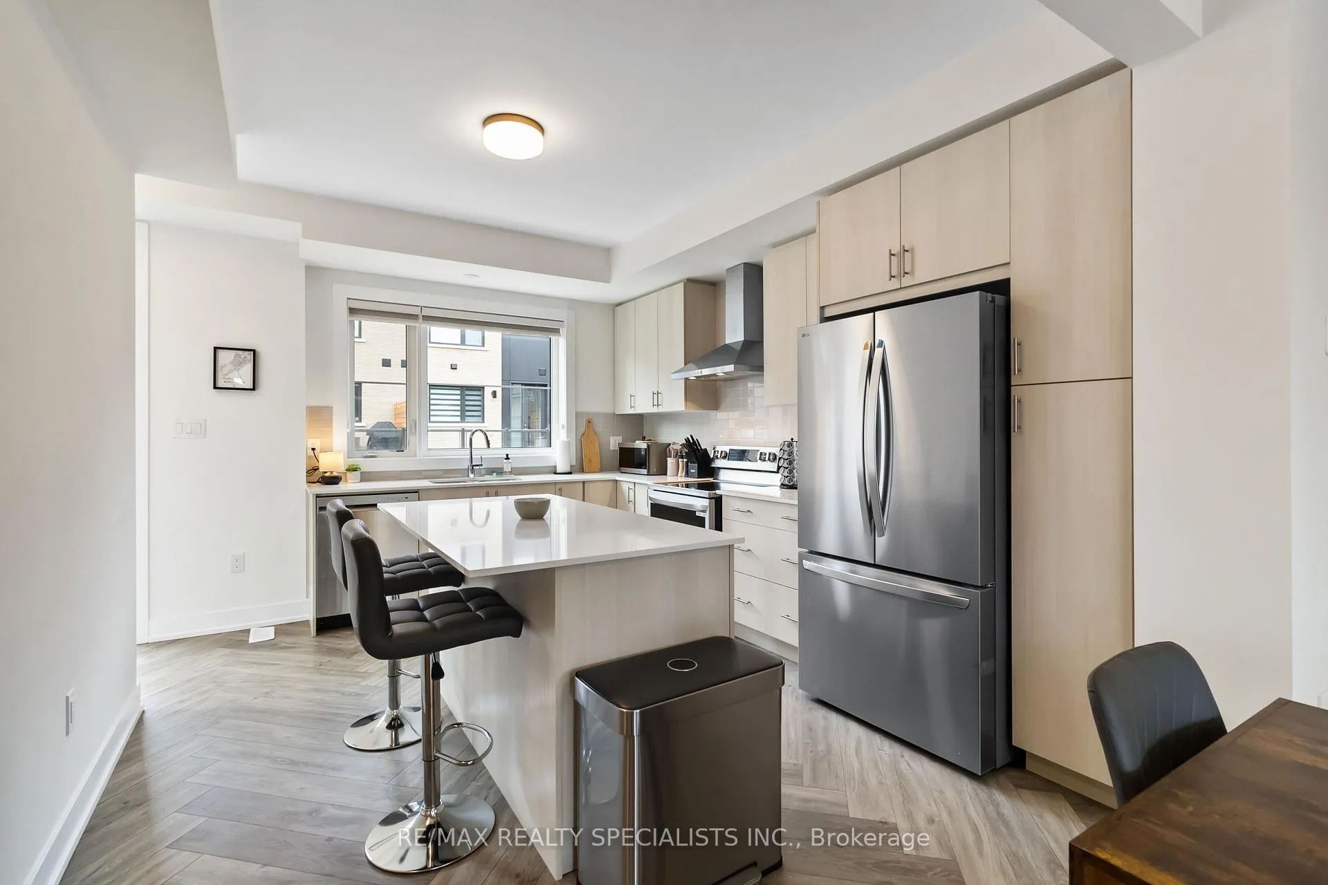 Photo 10 of Unit 41, 2273 Turnberry Road, Burlington, Rose — HOMEH