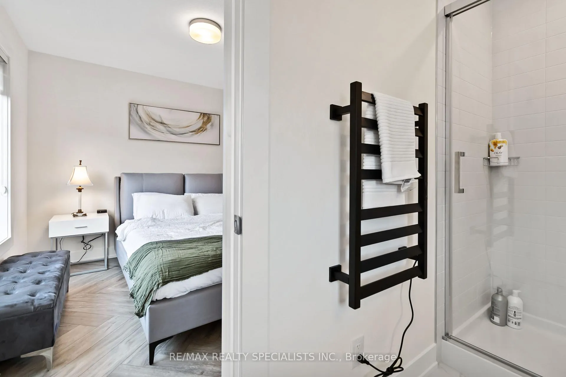 Photo 29 of Unit 41, 2273 Turnberry Road, Burlington, Rose — HOMEH