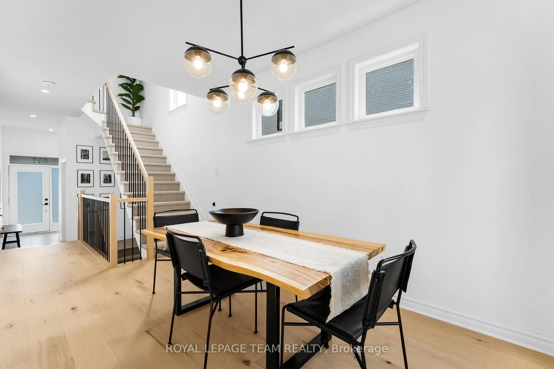 Photo 18 of 808 Chipping Circle, Ottawa, Riverside South/Gloucester Glen — HOMEH