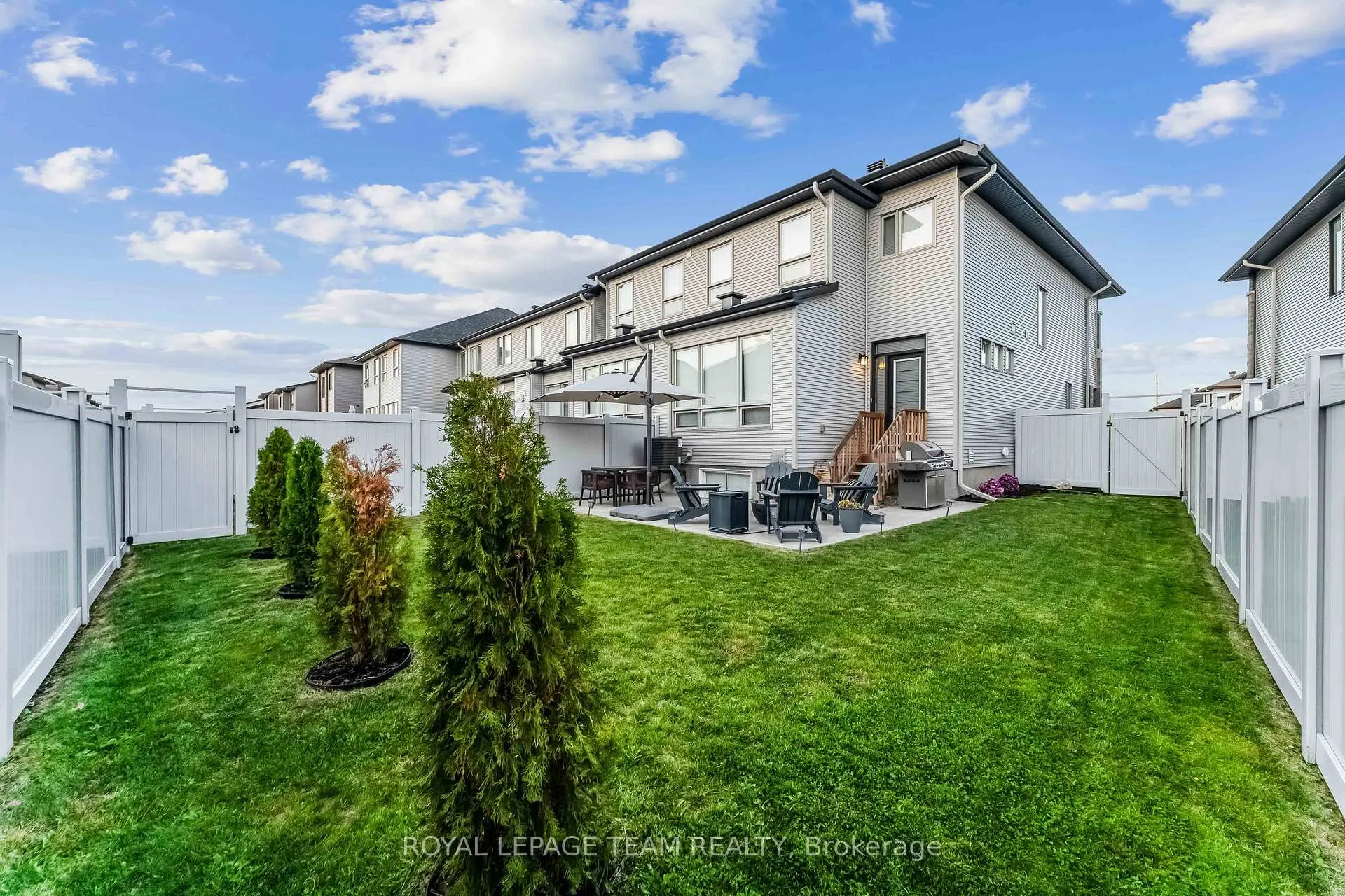 Photo 35 of 808 Chipping Circle, Ottawa, Riverside South/Gloucester Glen — HOMEH