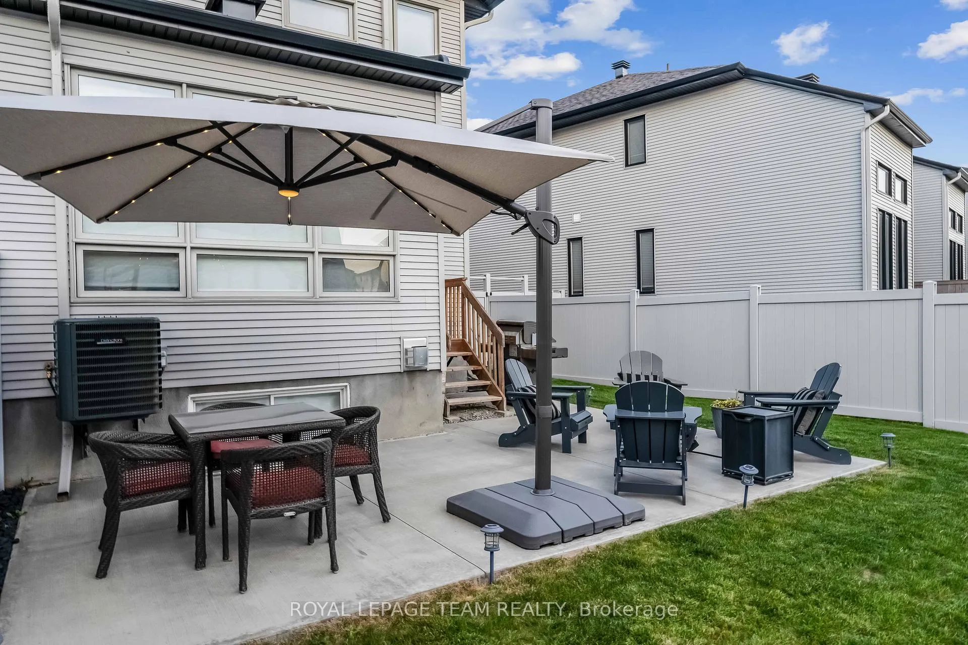 Photo 38 of 808 Chipping Circle, Ottawa, Riverside South/Gloucester Glen — HOMEH