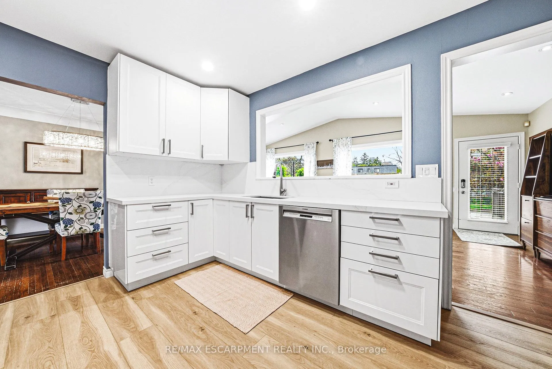 Photo 9 of 2143 Deyncourt Drive, Burlington, Brant — HOMEH