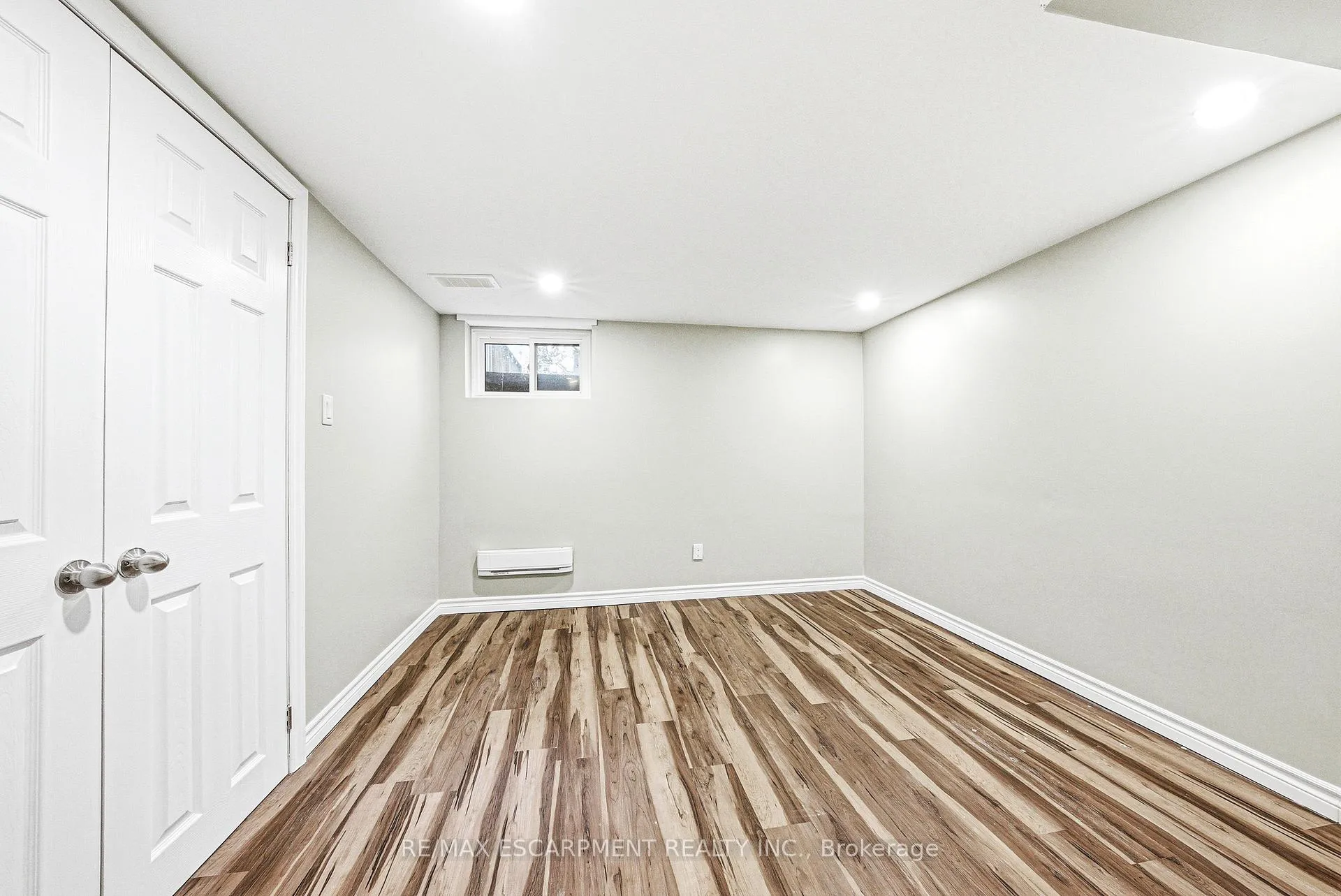 Photo 24 of 2143 Deyncourt Drive, Burlington, Brant — HOMEH